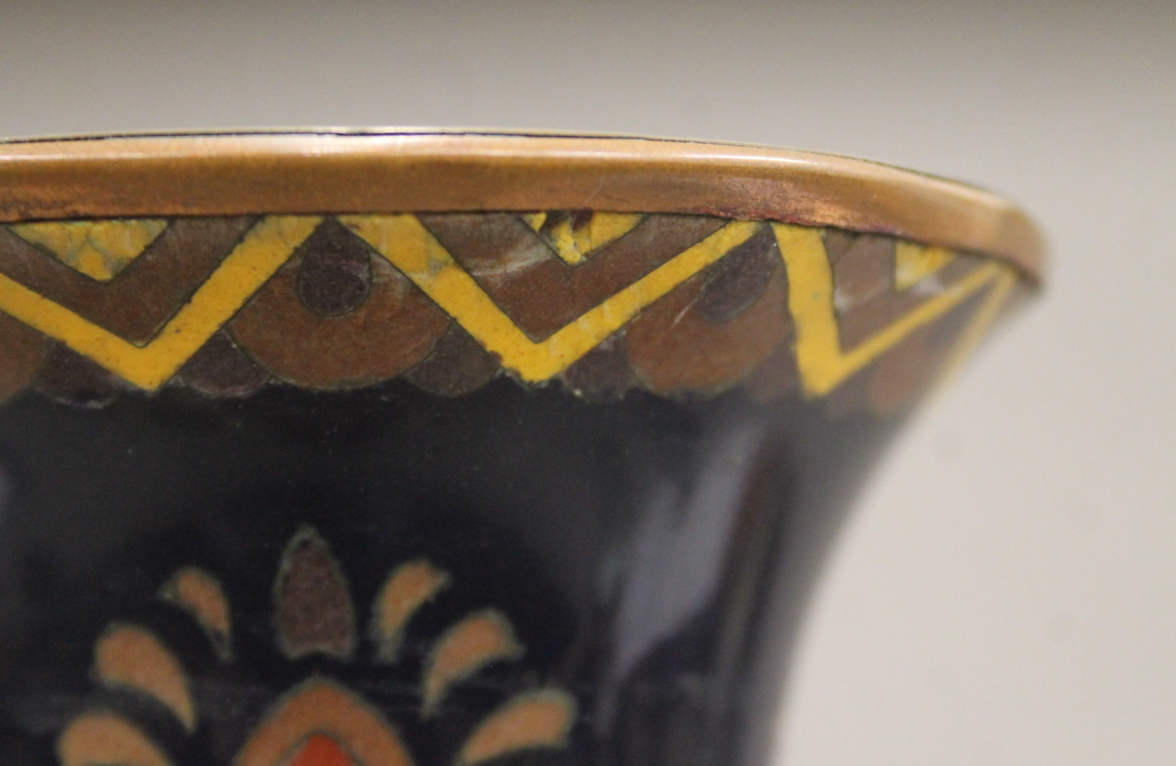 A large late 19th/early 20th century Japanese cloisonne vase decorated with floral sprays. - Image 10 of 11