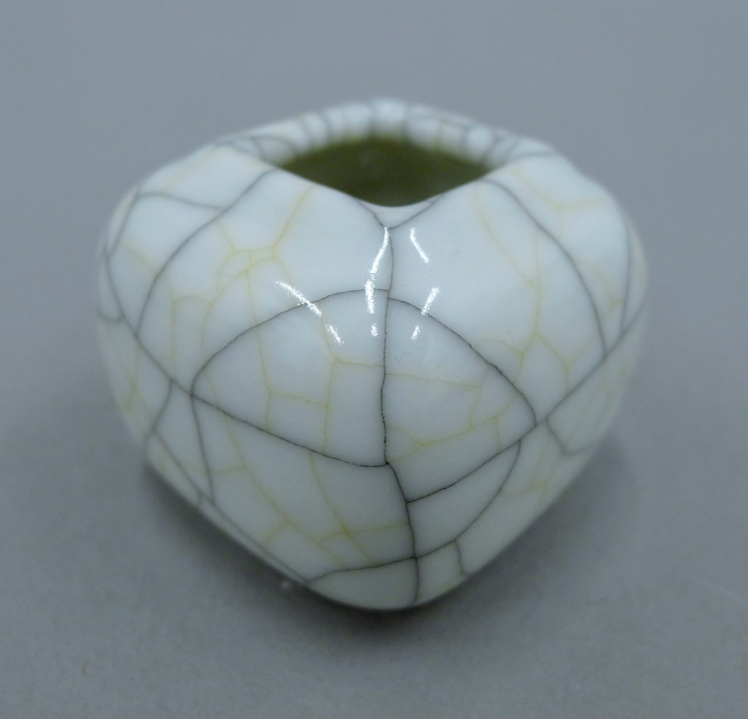 A small Chinese crackleware porcelain square form brush washer, - Image 5 of 11