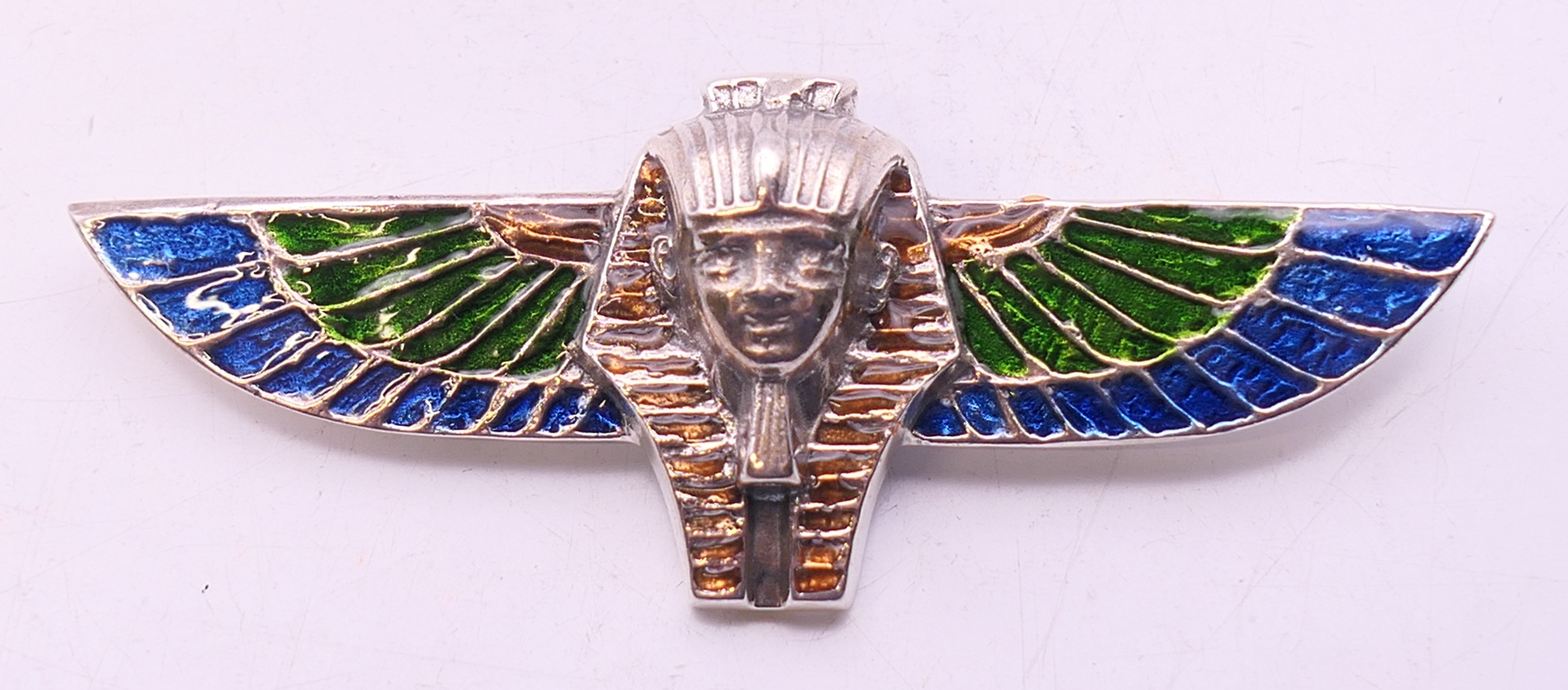 A silver Egyptian revival brooch. 7.5 cm wide.