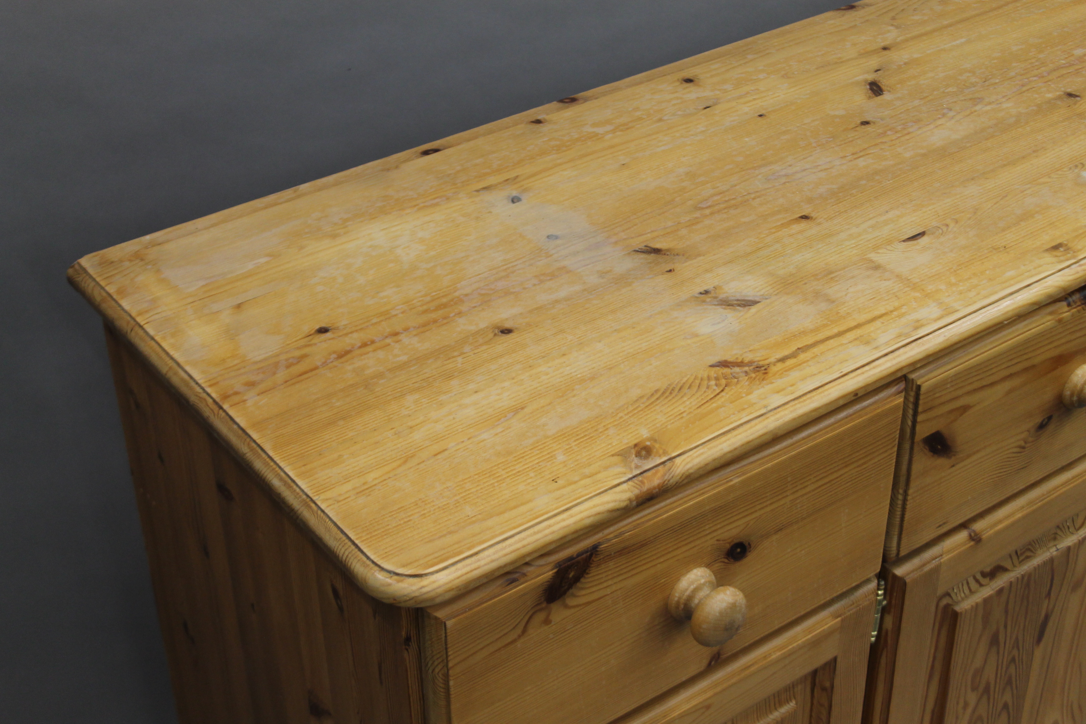 A modern pine dresser. 173.5 cm wide. - Image 2 of 3