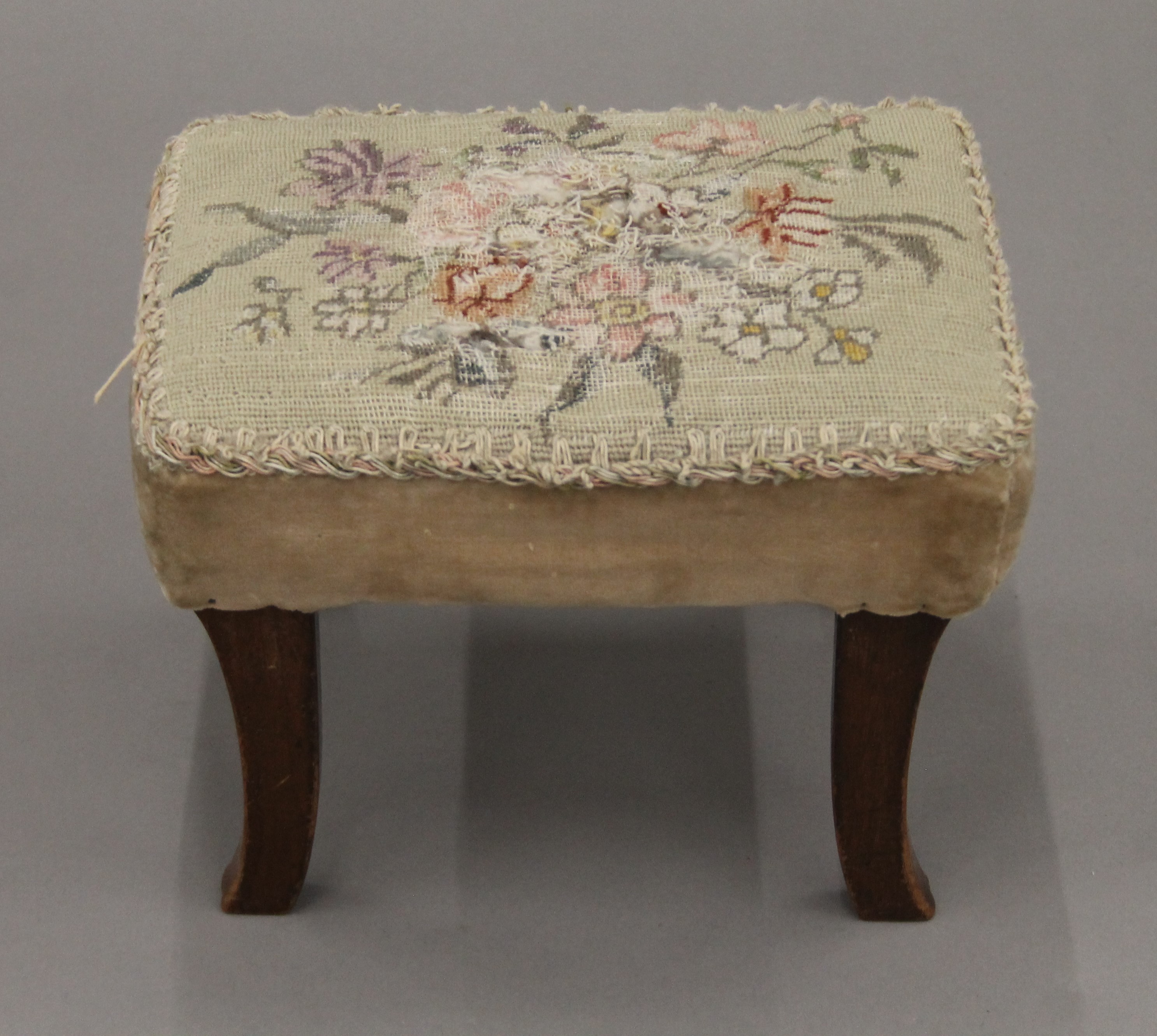 A small mahogany stool and two oak stools. The former 25 cm long. - Image 10 of 13