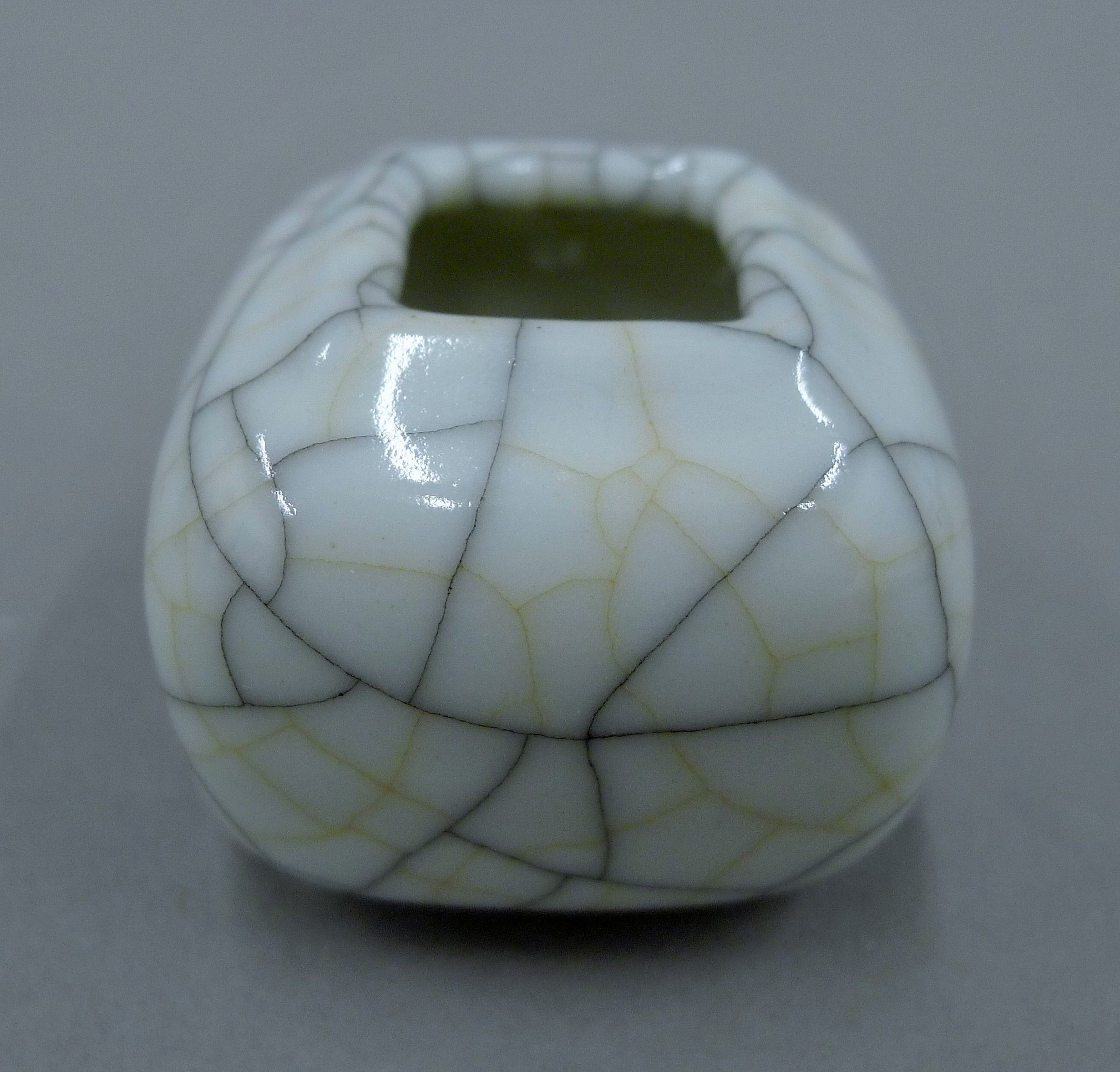A small Chinese crackleware porcelain square form brush washer, - Image 4 of 11