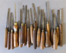 Twenty-one Addis Prize Medal carving chisels (small sweeps).