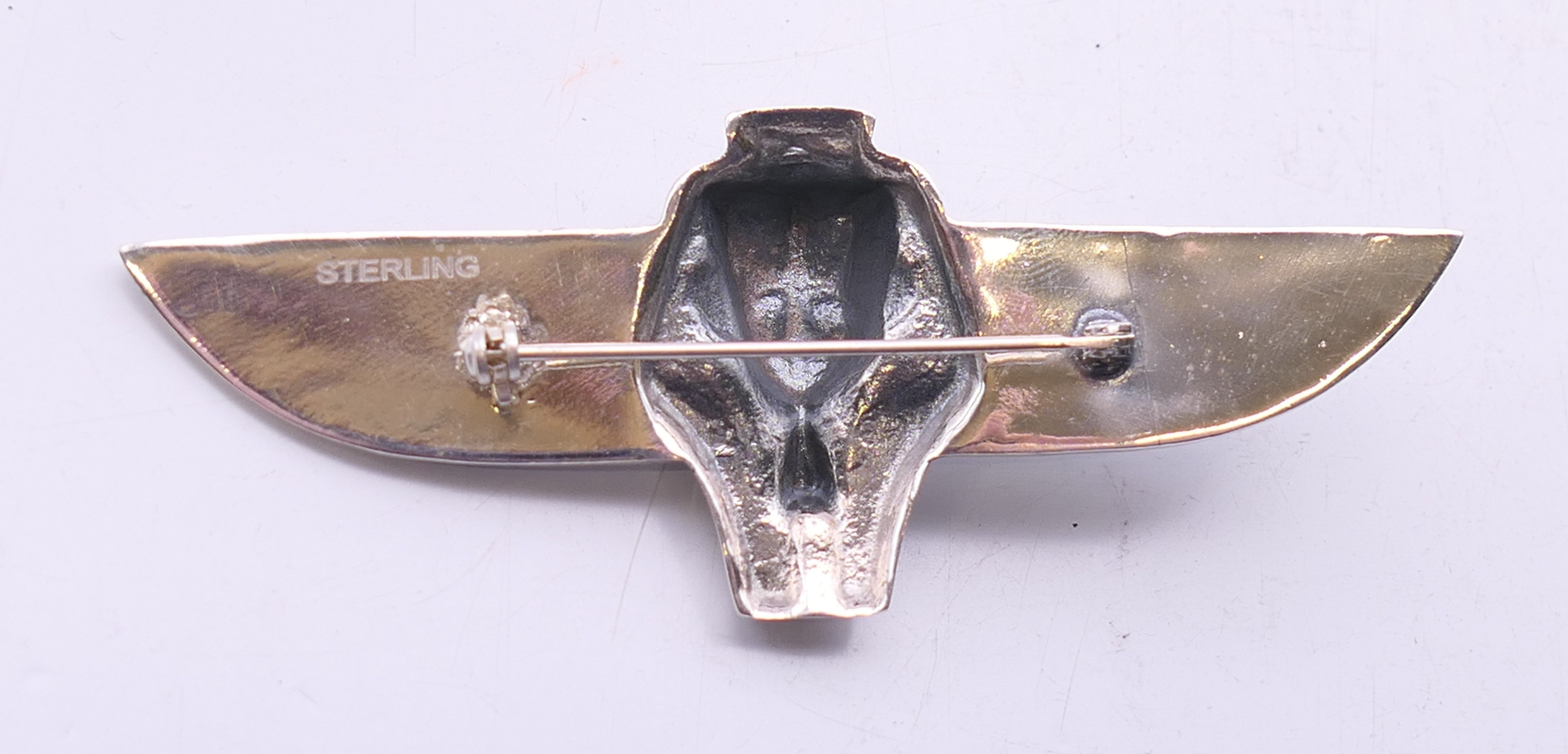 A silver Egyptian revival brooch. 7.5 cm wide. - Image 3 of 3