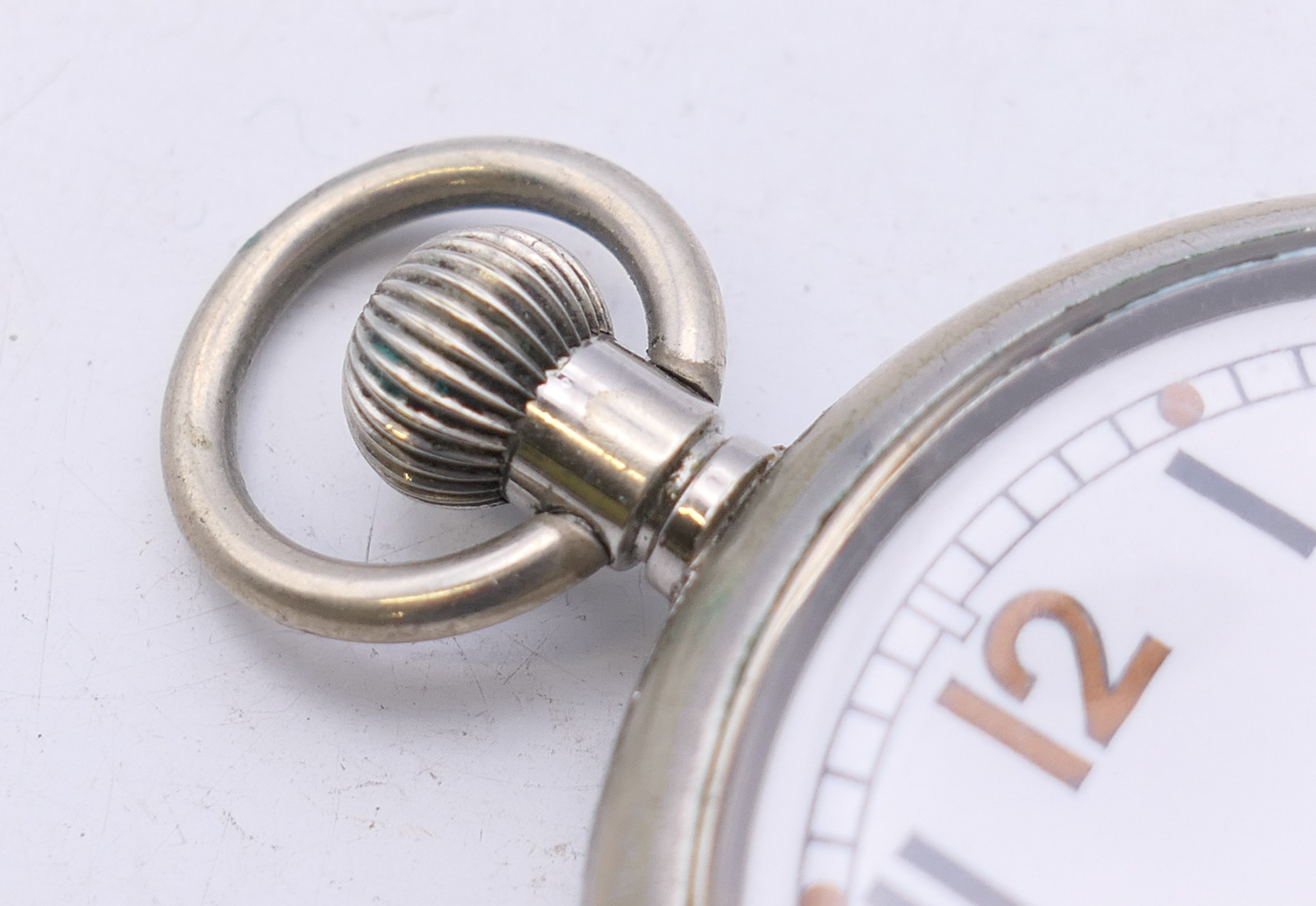 A military pocket watch, the reverse stamped GSTP F 053838. 5 cm diameter. - Image 3 of 5