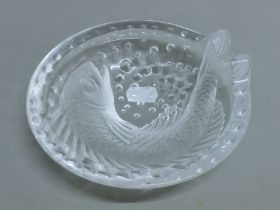 A Lalique glass fish dish. 15 cm diameter.