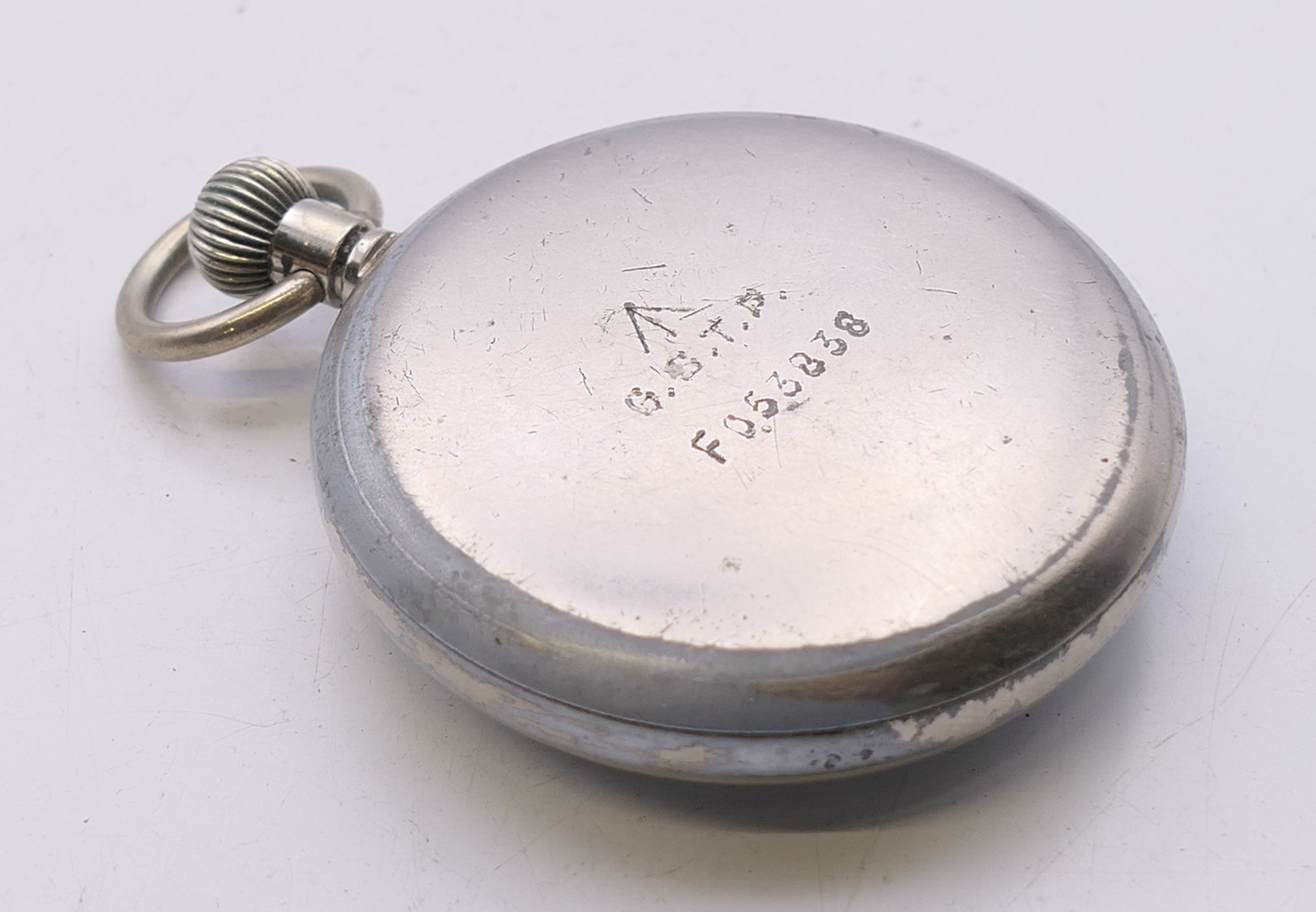 A military pocket watch, the reverse stamped GSTP F 053838. 5 cm diameter. - Image 4 of 5