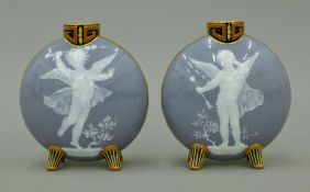 A pair of Minton porcelain vases. Each 13.5 cm high.