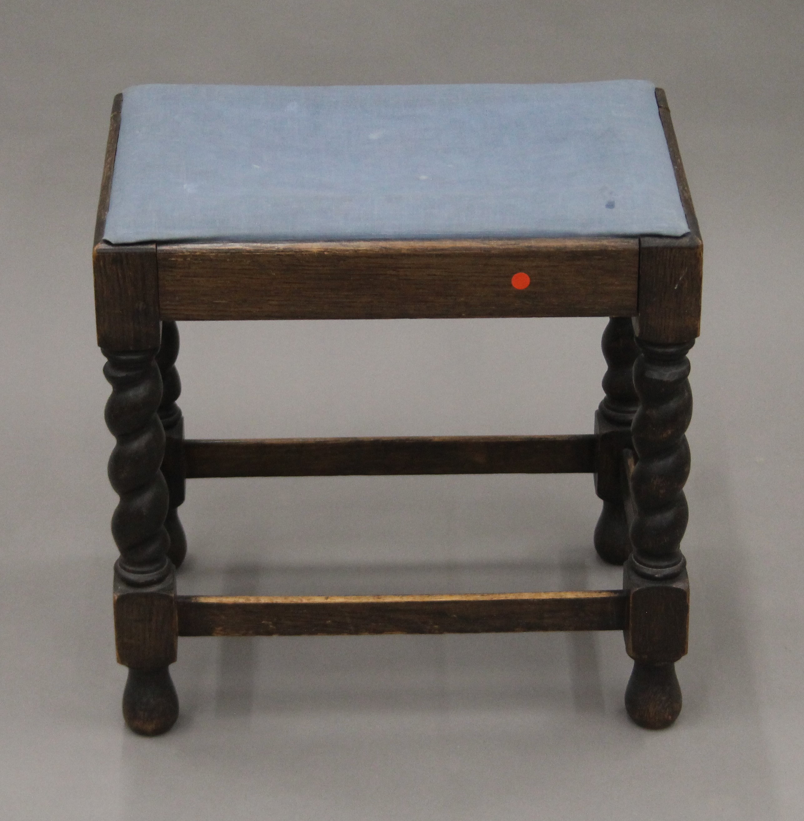 A small mahogany stool and two oak stools. The former 25 cm long. - Image 2 of 13