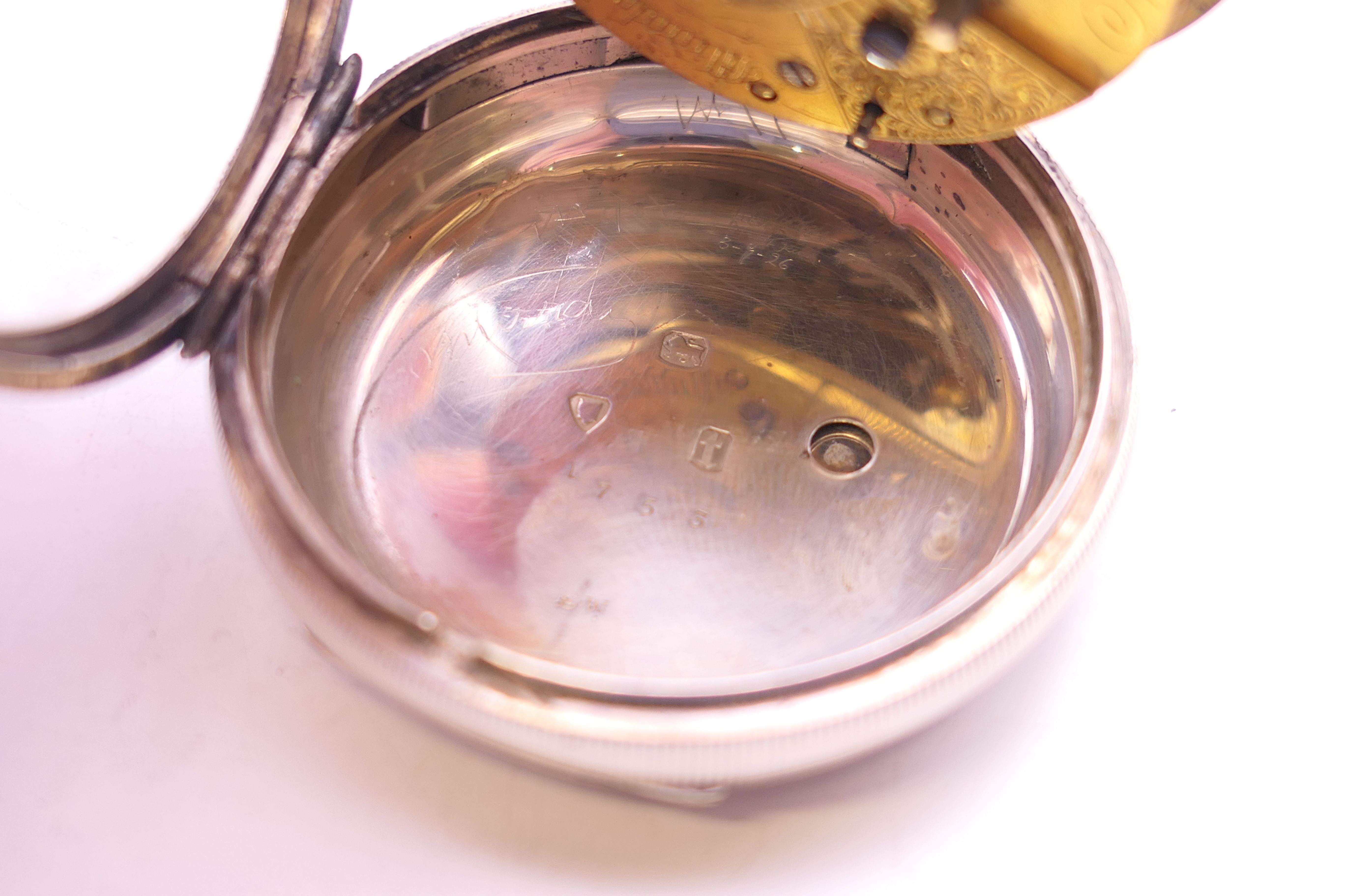 A gentleman's silver pocket watch, hallmarked for London 1874. 5 cm diameter. - Image 5 of 7