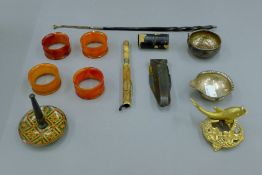 A small quantity of miscellaneous items including a silver toddy ladle, napkin rings etc.