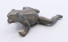 A Britains lead frog. 7.5 cm long.