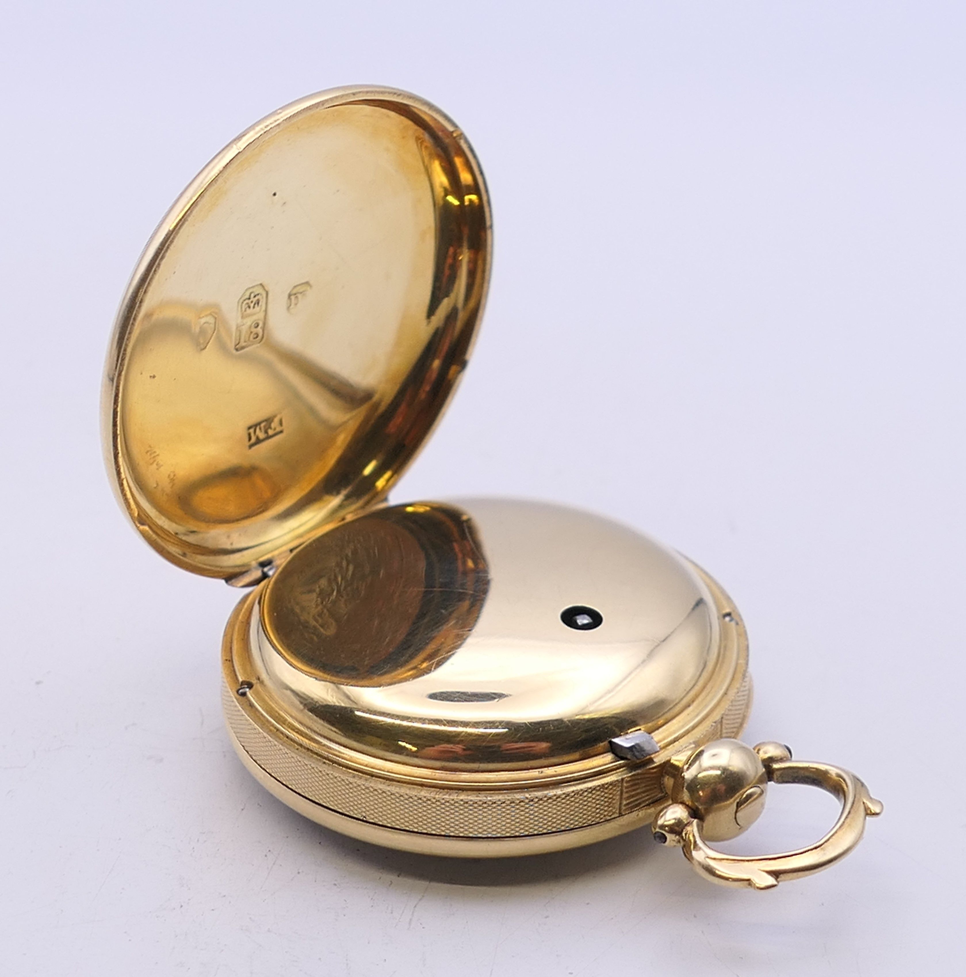 An 18 ct gold cased verge fusee gentleman's open faced pocket watch. 4 cm diameter. 79. - Image 4 of 9