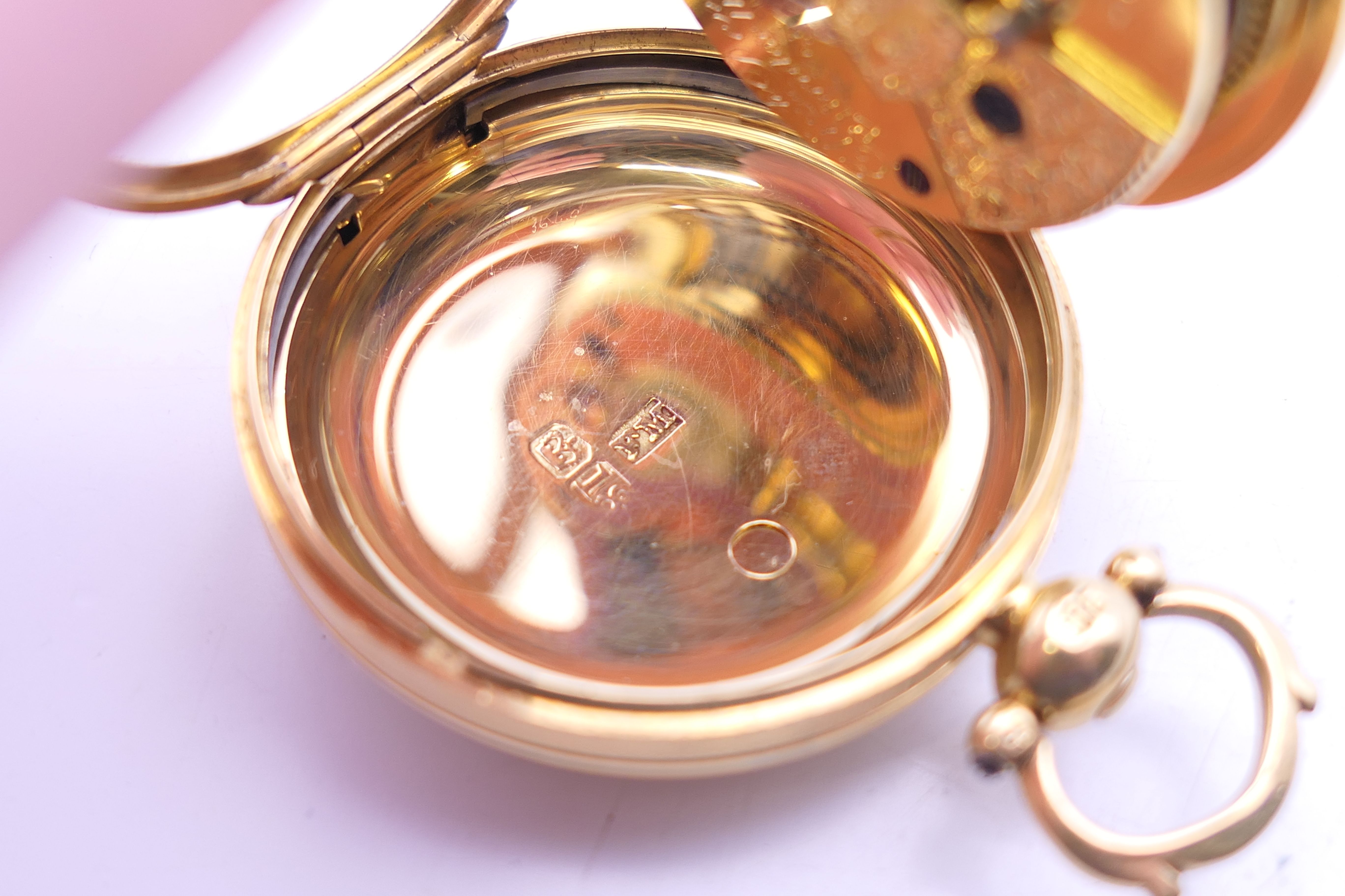 An 18 ct gold cased verge fusee gentleman's open faced pocket watch. 4 cm diameter. 79. - Image 7 of 9