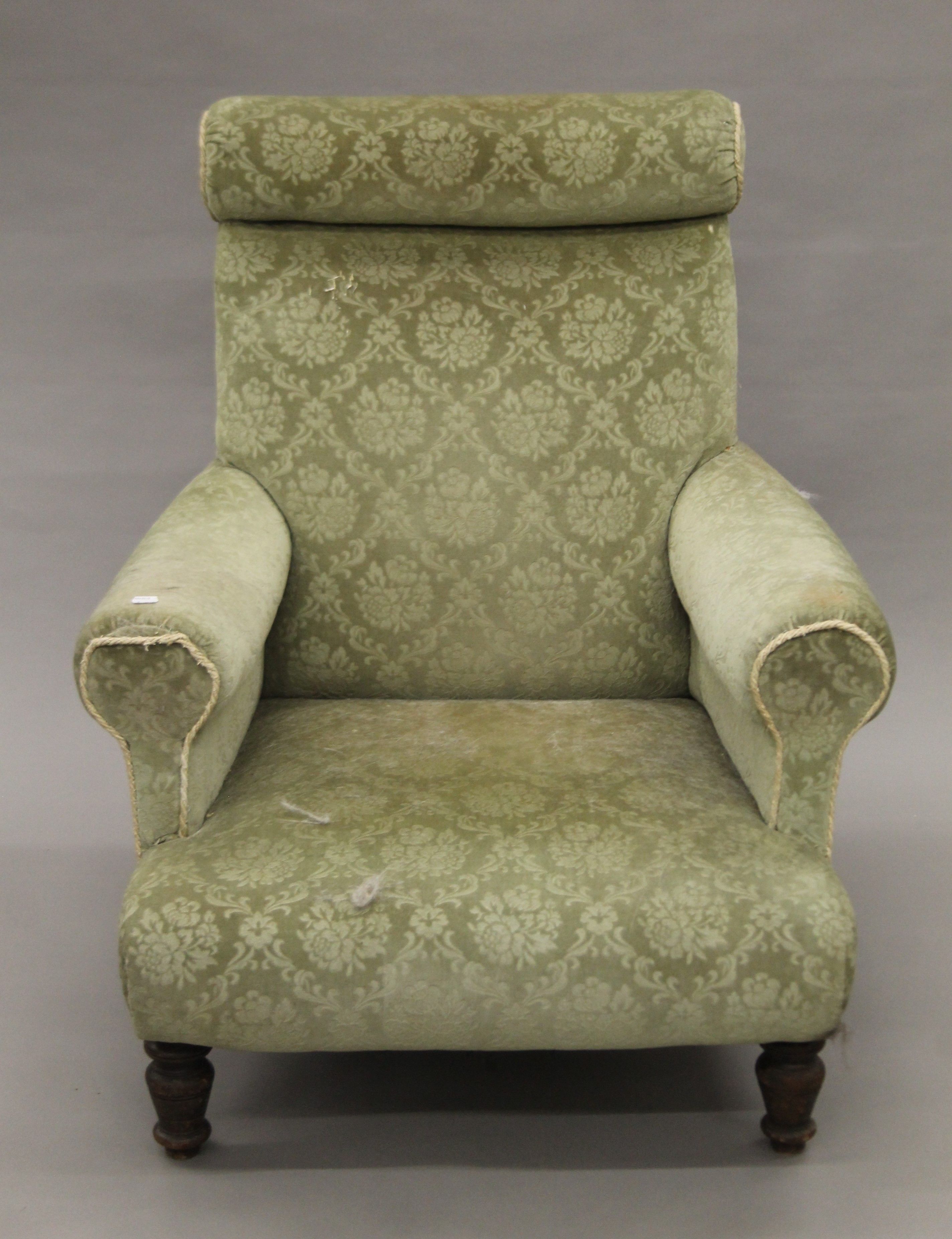 A pair of late 19th/early 20th century green upholstered armchairs. 80 cm wide. - Image 2 of 5