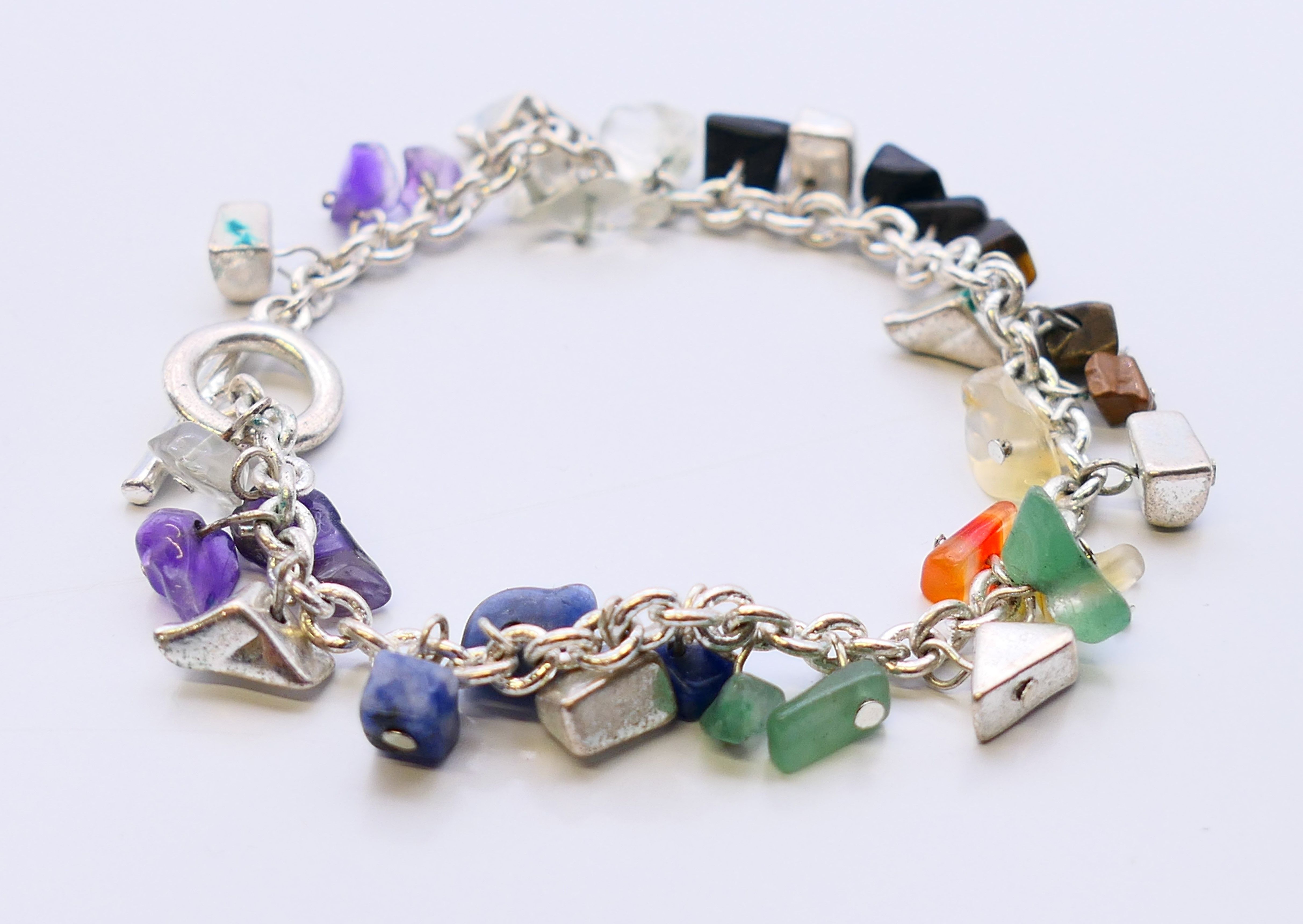 A silver and gemstone bracelet. 18 cm long. - Image 2 of 4