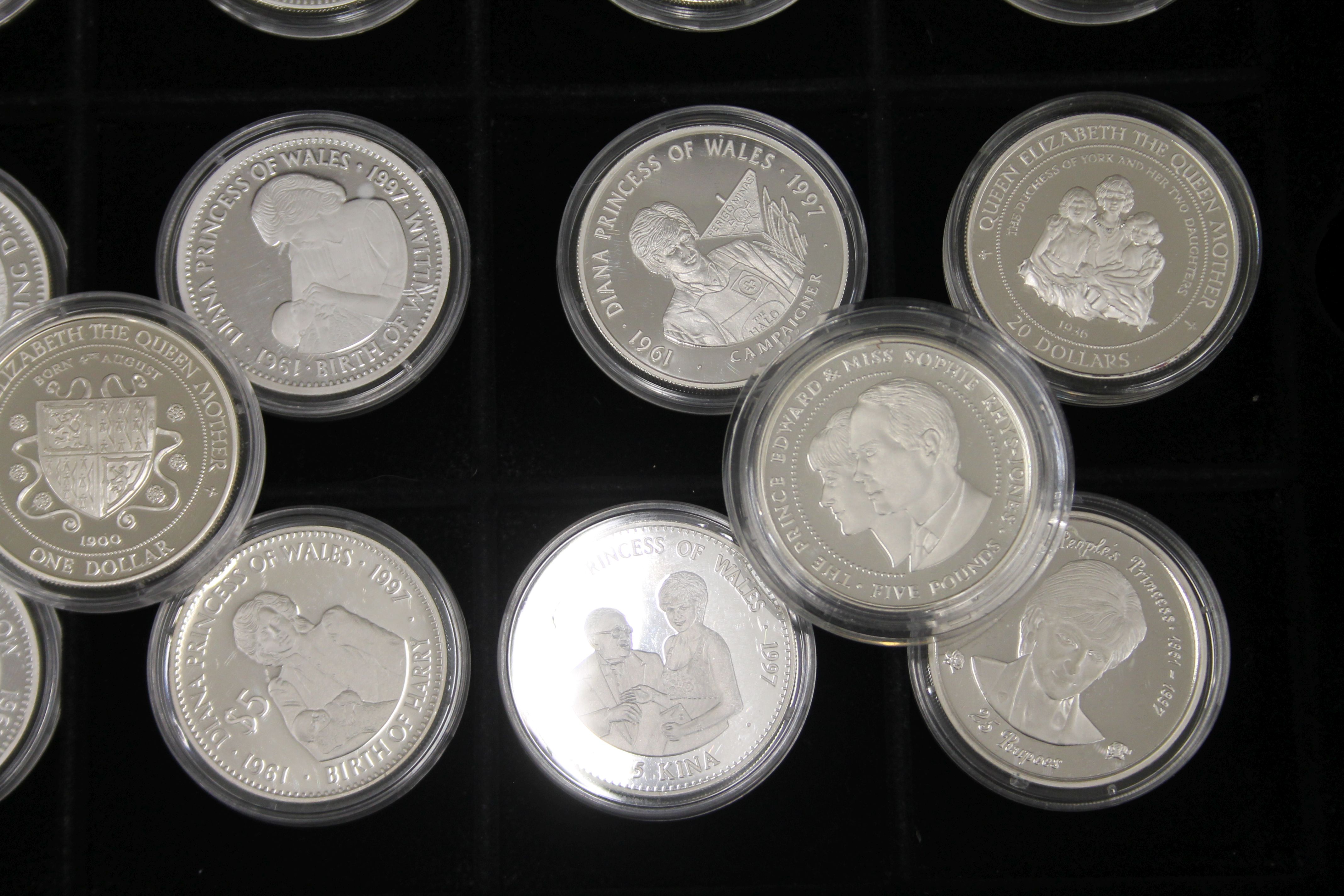 Fourteen various Royal Commemorative silver proof coins. - Image 4 of 4