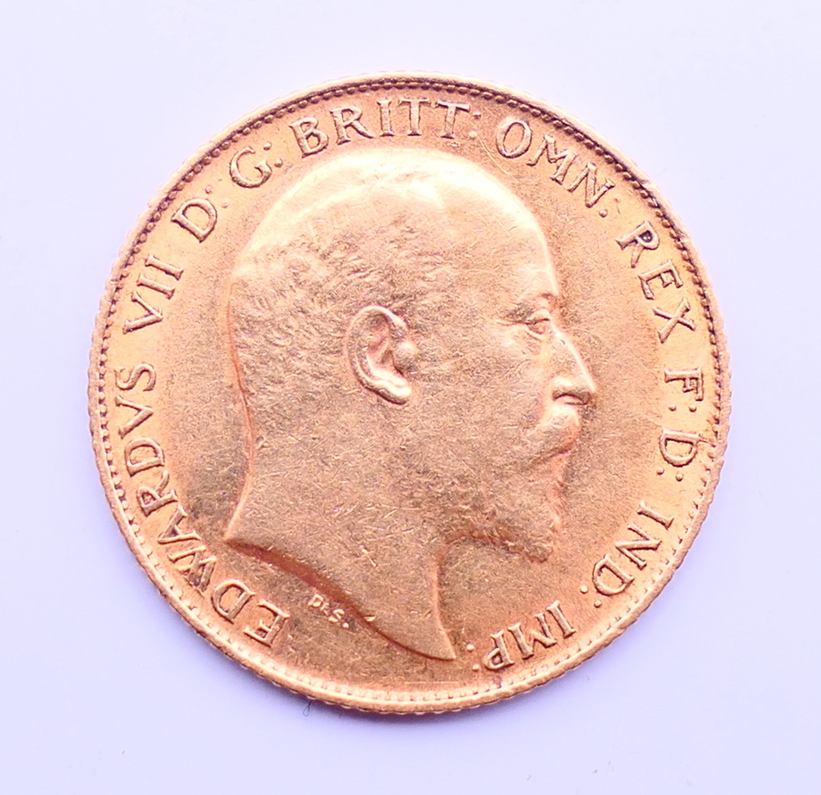 A gold half sovereign, dated 1909. - Image 2 of 3
