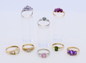 Eight various gold rings 20.1 grammes total weight.