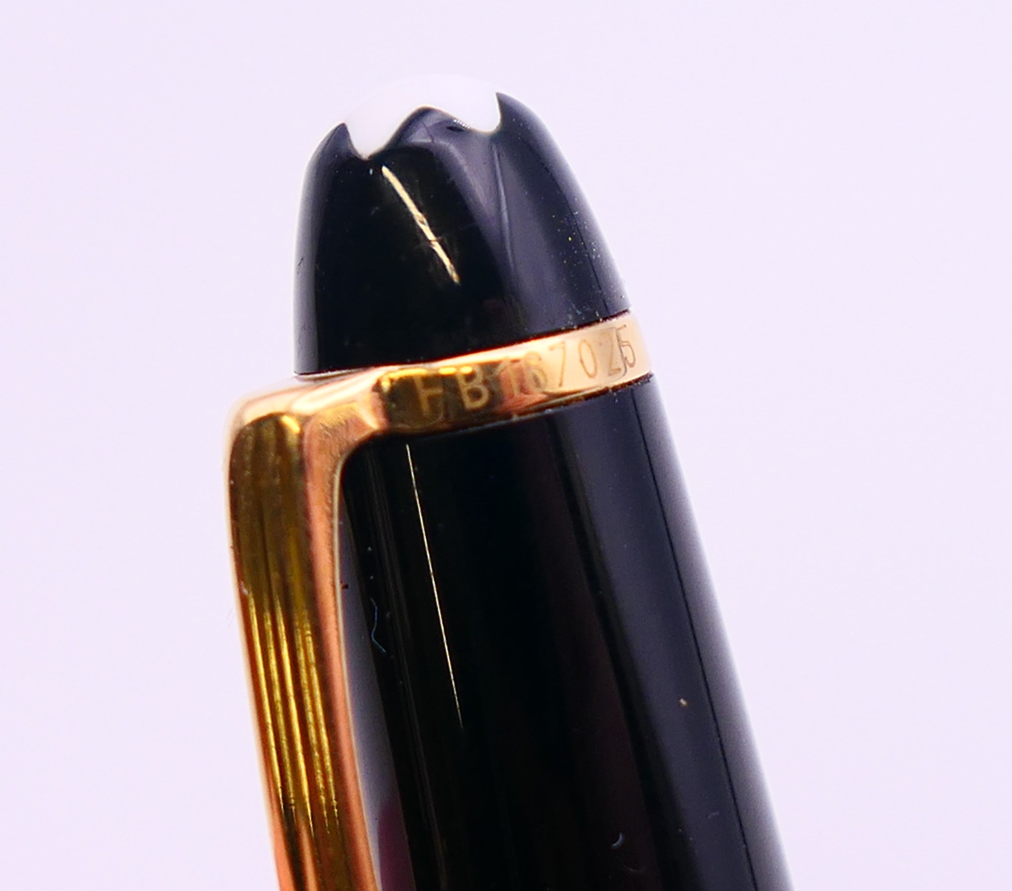 A Montblanc (Mont Blanc) Meisterstuck fountain pen with 14 ct gold Montblanc nib, numbered FB167025. - Image 6 of 8