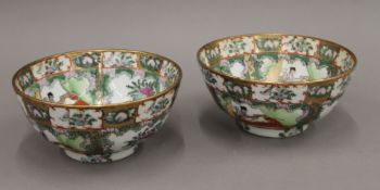 A pair of Canton bowls porcelain bowls. 20.5 cm diameter.