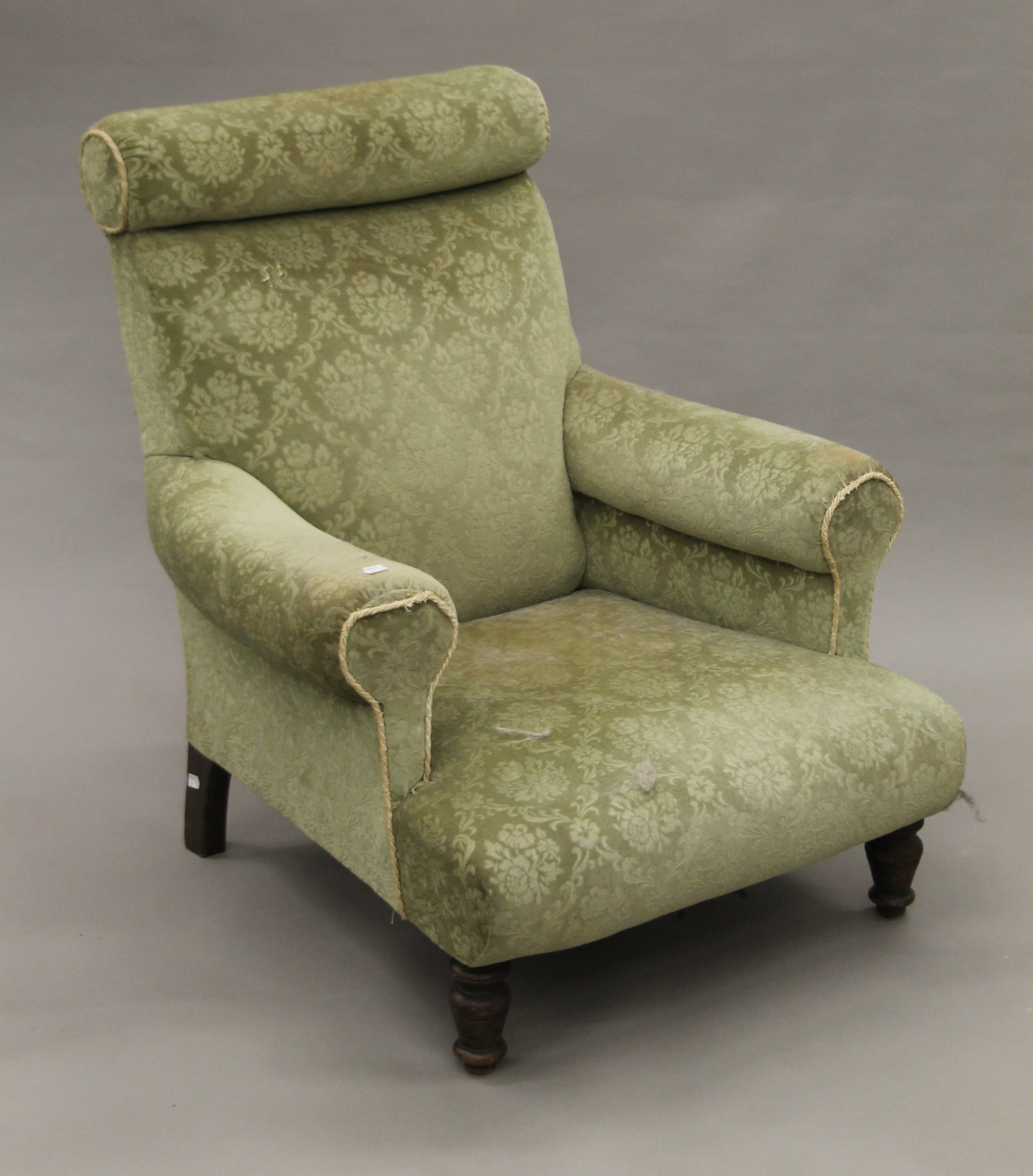 A pair of late 19th/early 20th century green upholstered armchairs. 80 cm wide. - Image 3 of 5