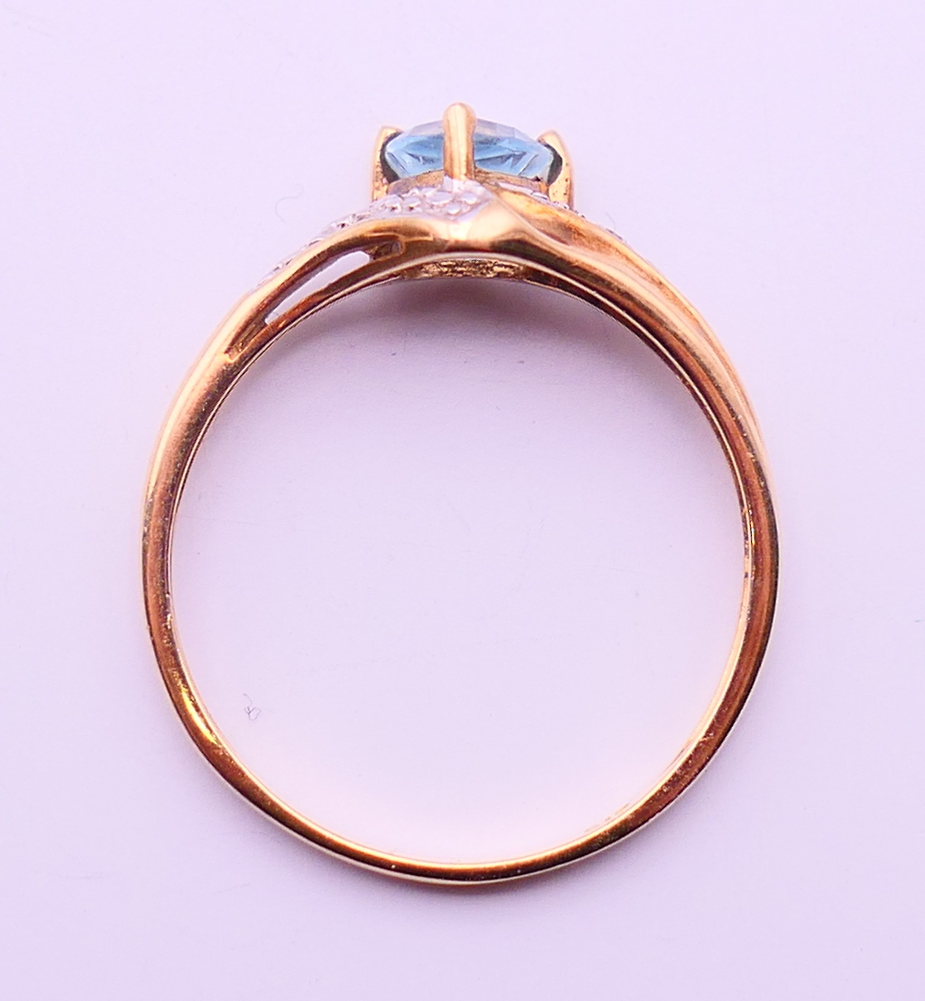 A 9 ct gold aquamarine and diamond ring. Ring size N. - Image 5 of 5