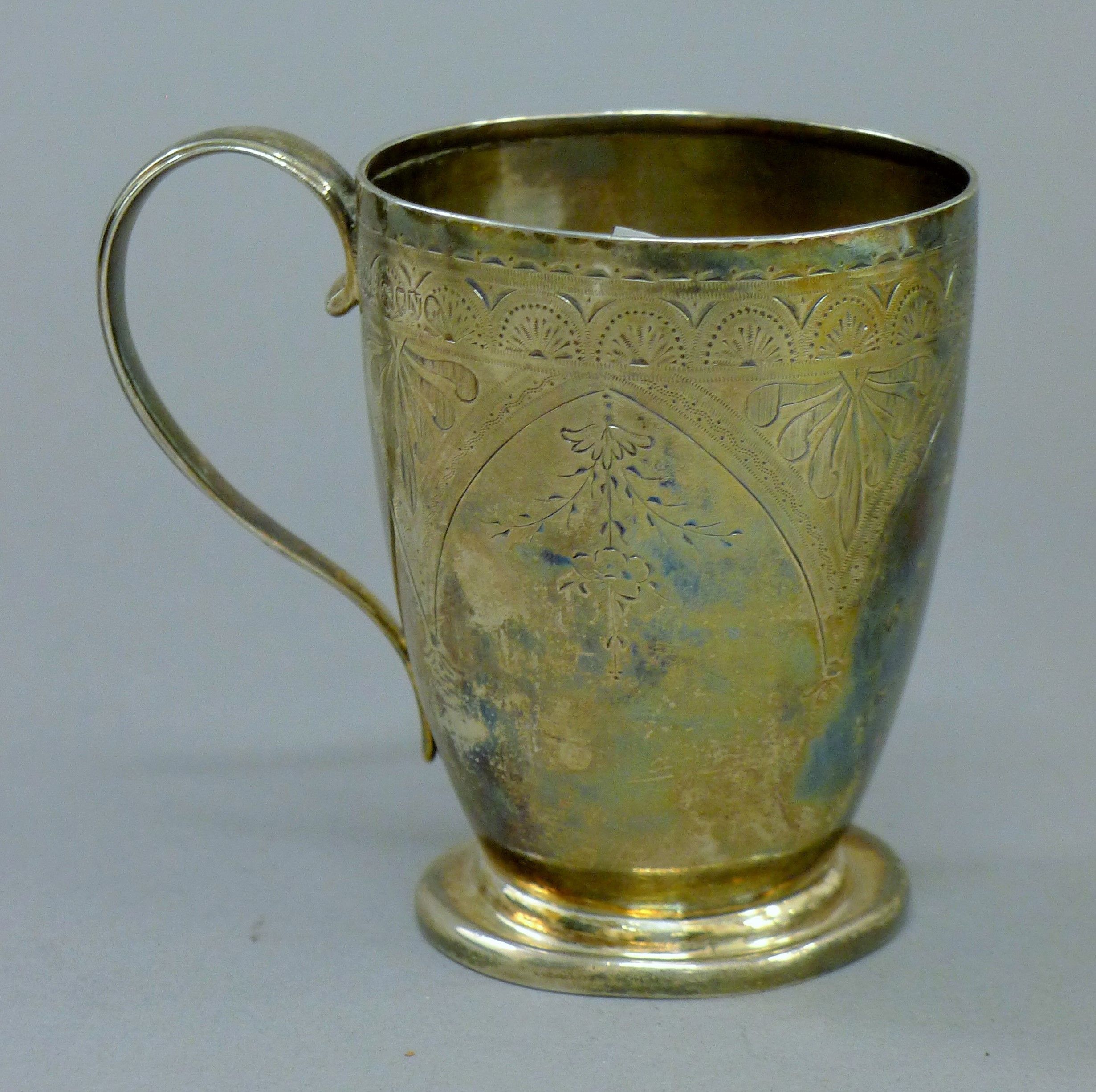 A Victorian silver Christening mug. 10 cm high. 149.5 grammes.
