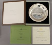 JAMES WYETH, silver dish, 'Winter Fox', boxed. 20 cm diameter. 5.7 troy ounces.