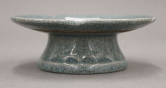 A Chinese Ge-ware ritual offering dish. 14 cm diameter.