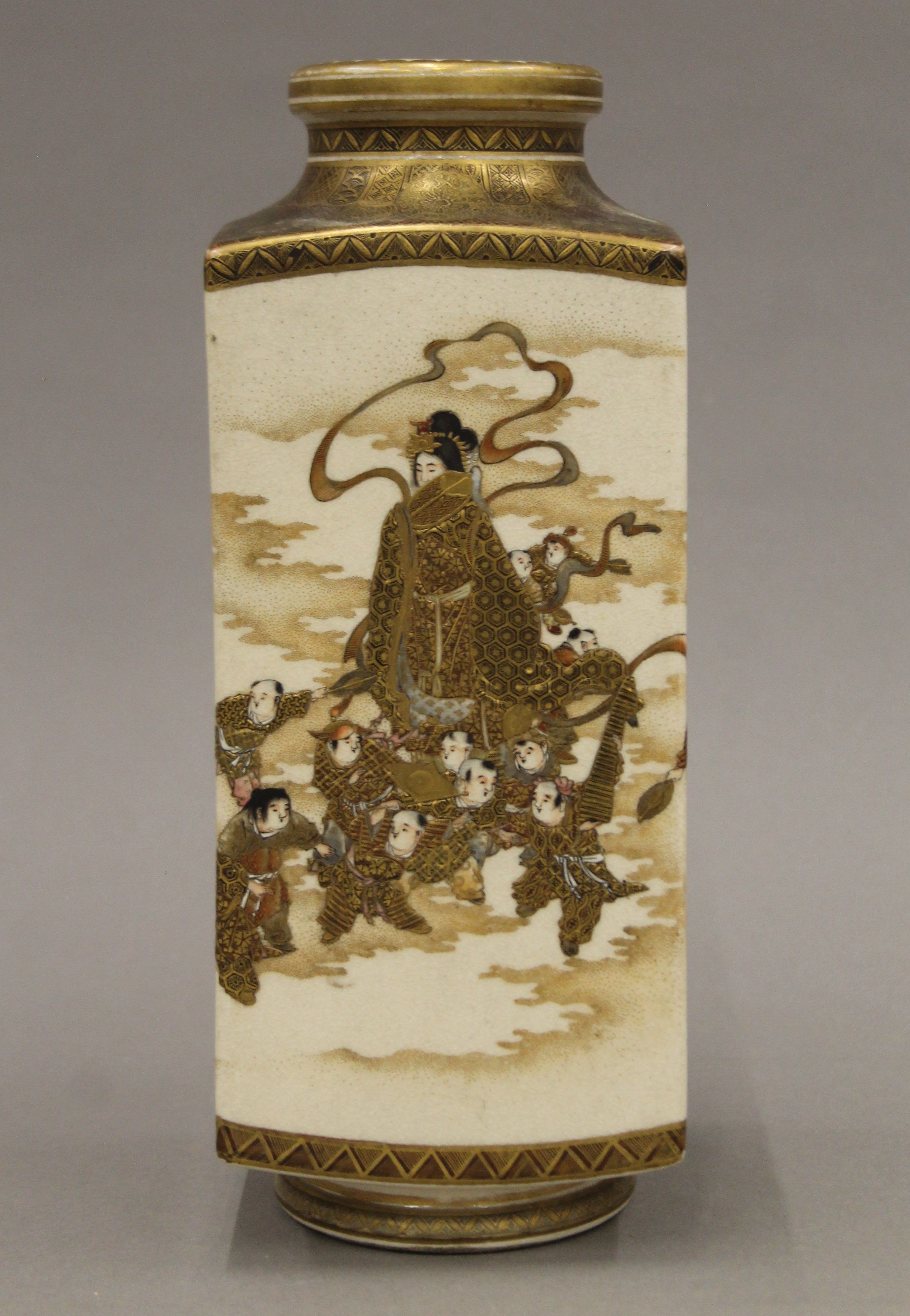 A 19th century Satsuma vase decorated with various figures in a procession. 25 cm high. - Image 2 of 7