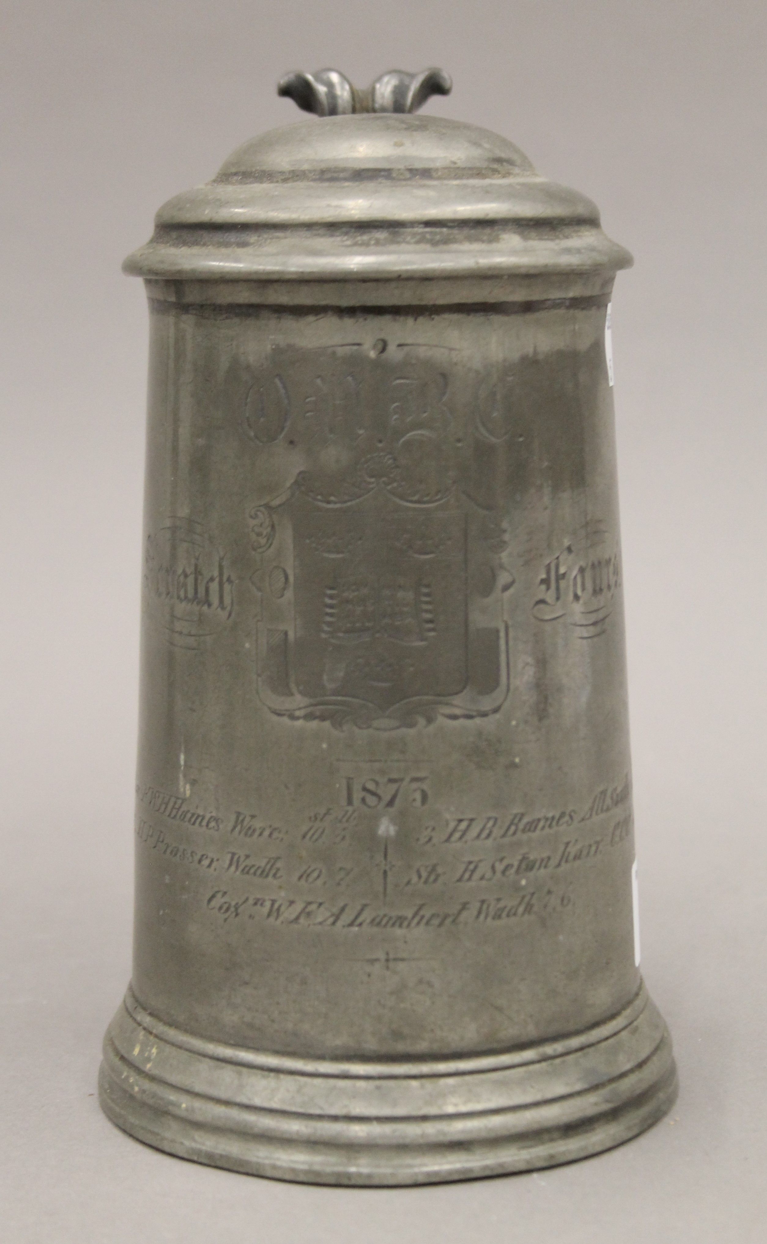 A 19th century pewter lidded tankard with scratch fours inscription. 21 cm high. - Image 4 of 6