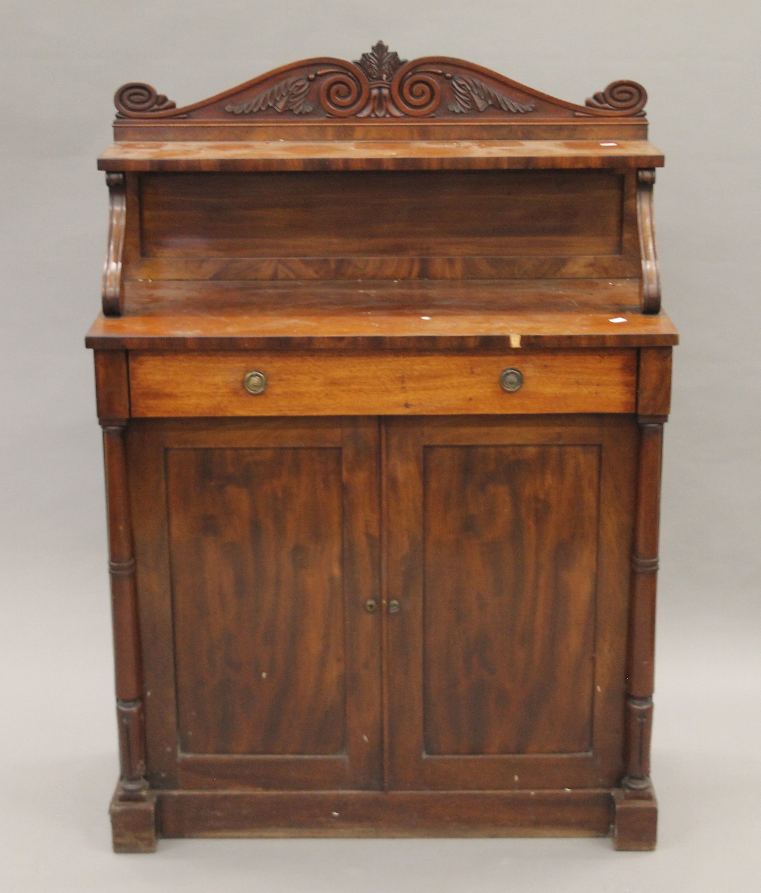 A 19th century mahogany chiffonier. 91.5 cm wide.