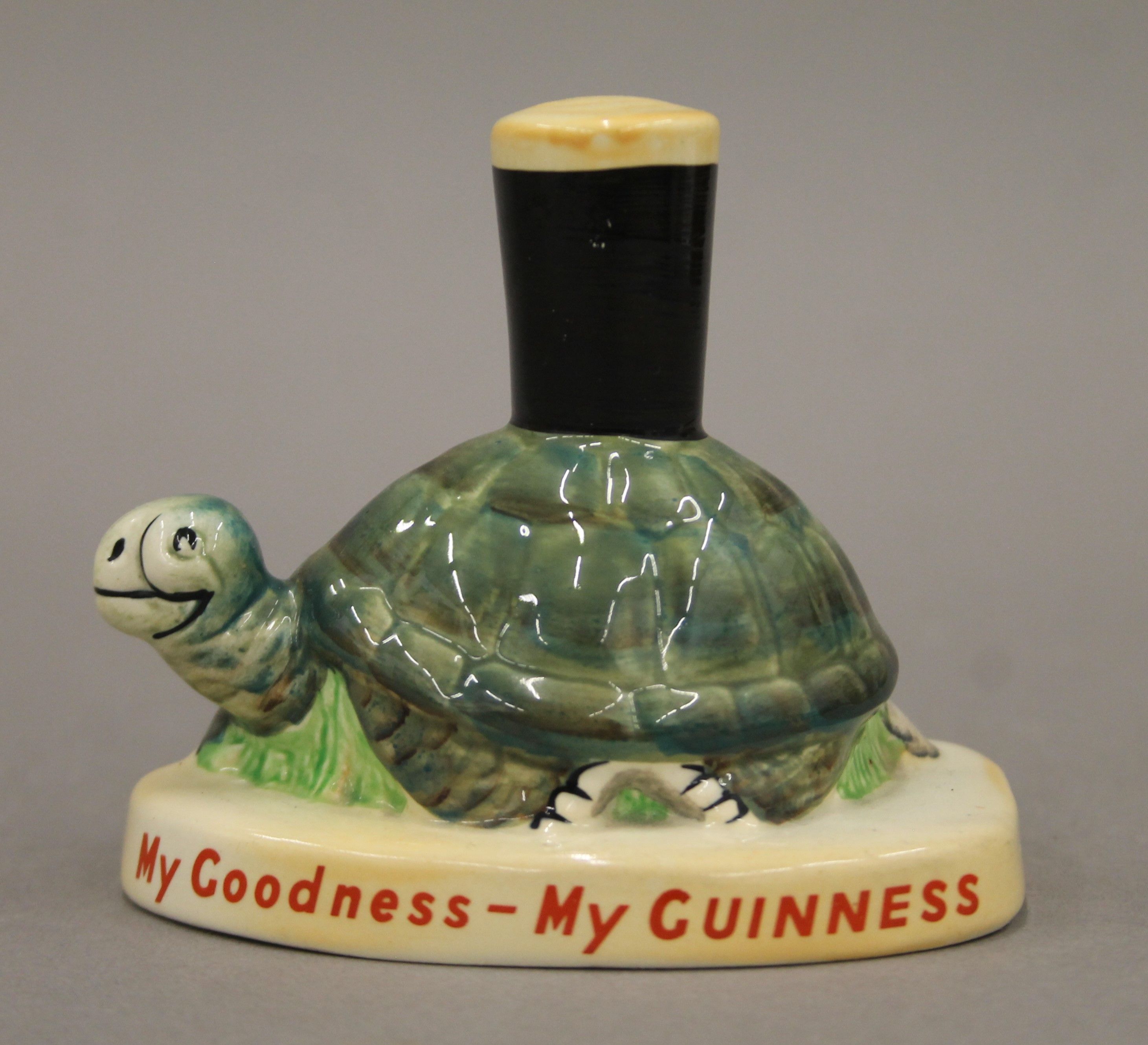 Two Carltonware Guinness figures. The largest 9 cm high. - Image 7 of 8