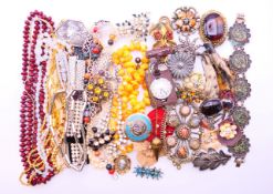 A quantity of various jewellery, including silver.