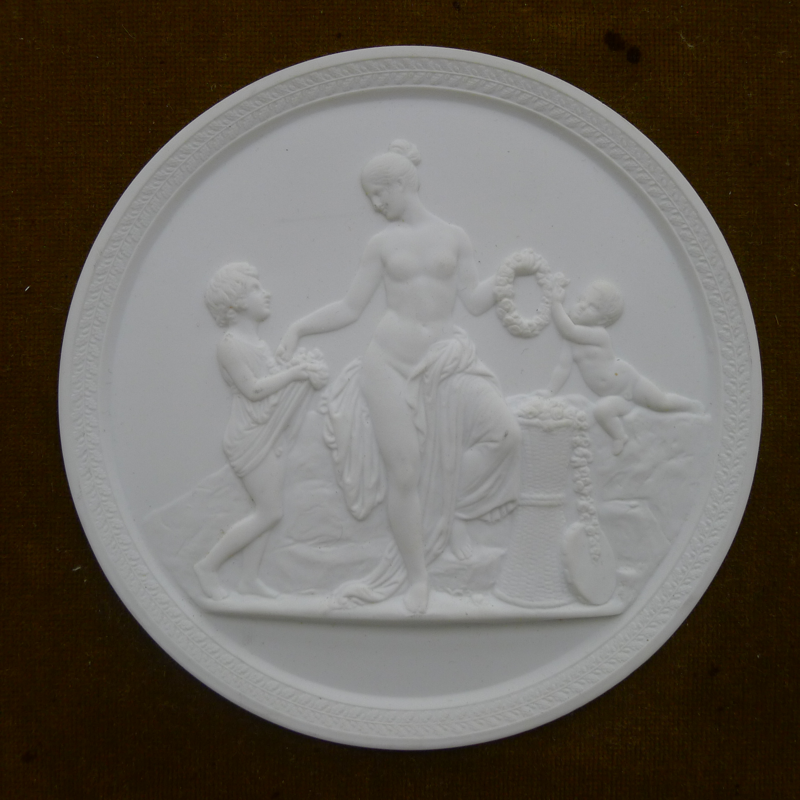 A pair of Copenhagen porcelain plaques, each depicting a classical scene, each framed. 32. - Image 2 of 7