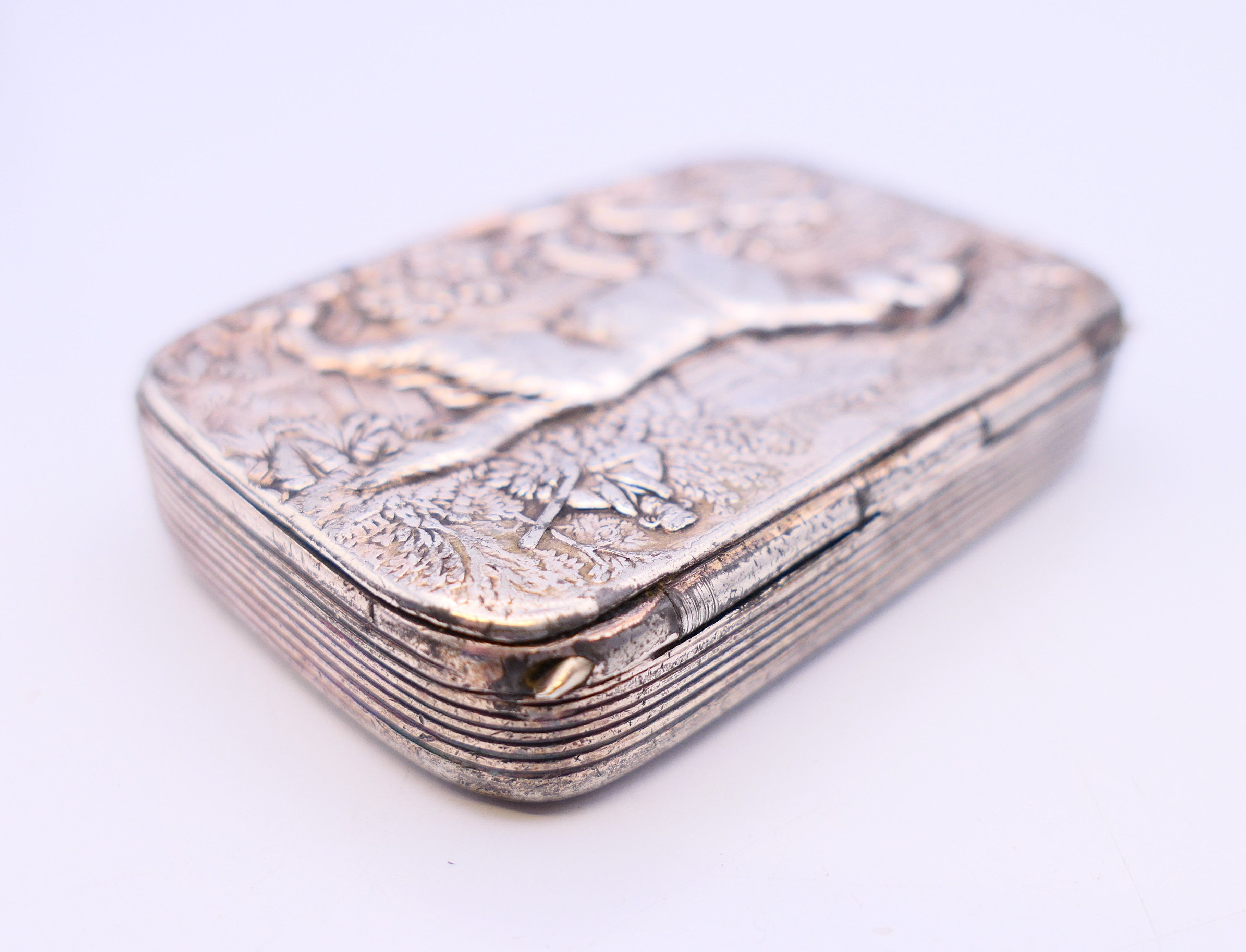 A Victorian silver plated snuff box embossed with a shooting scene with a flat coat retriever. 6. - Image 6 of 6