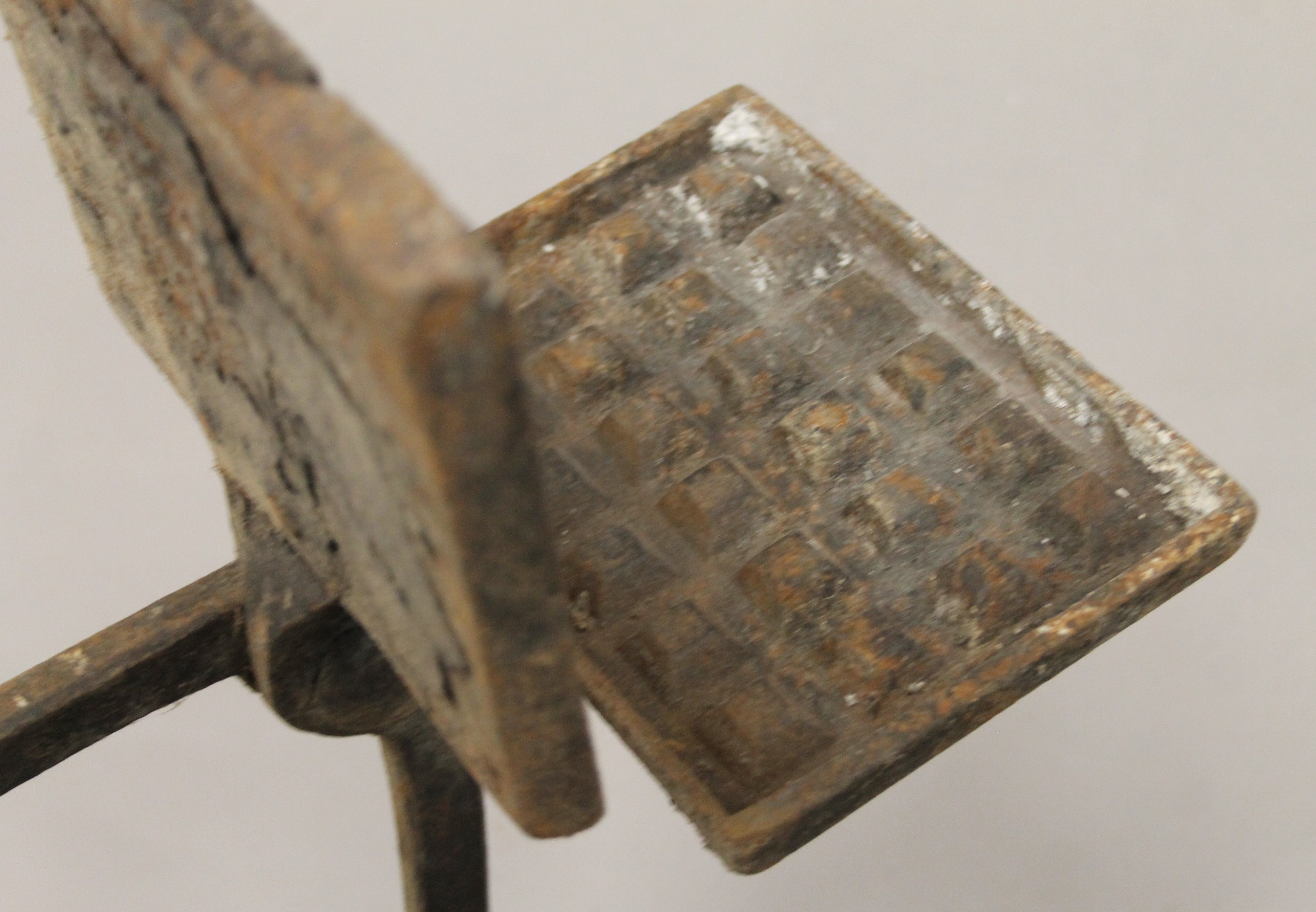 An vintage waffle iron. 93 cm high. - Image 3 of 7