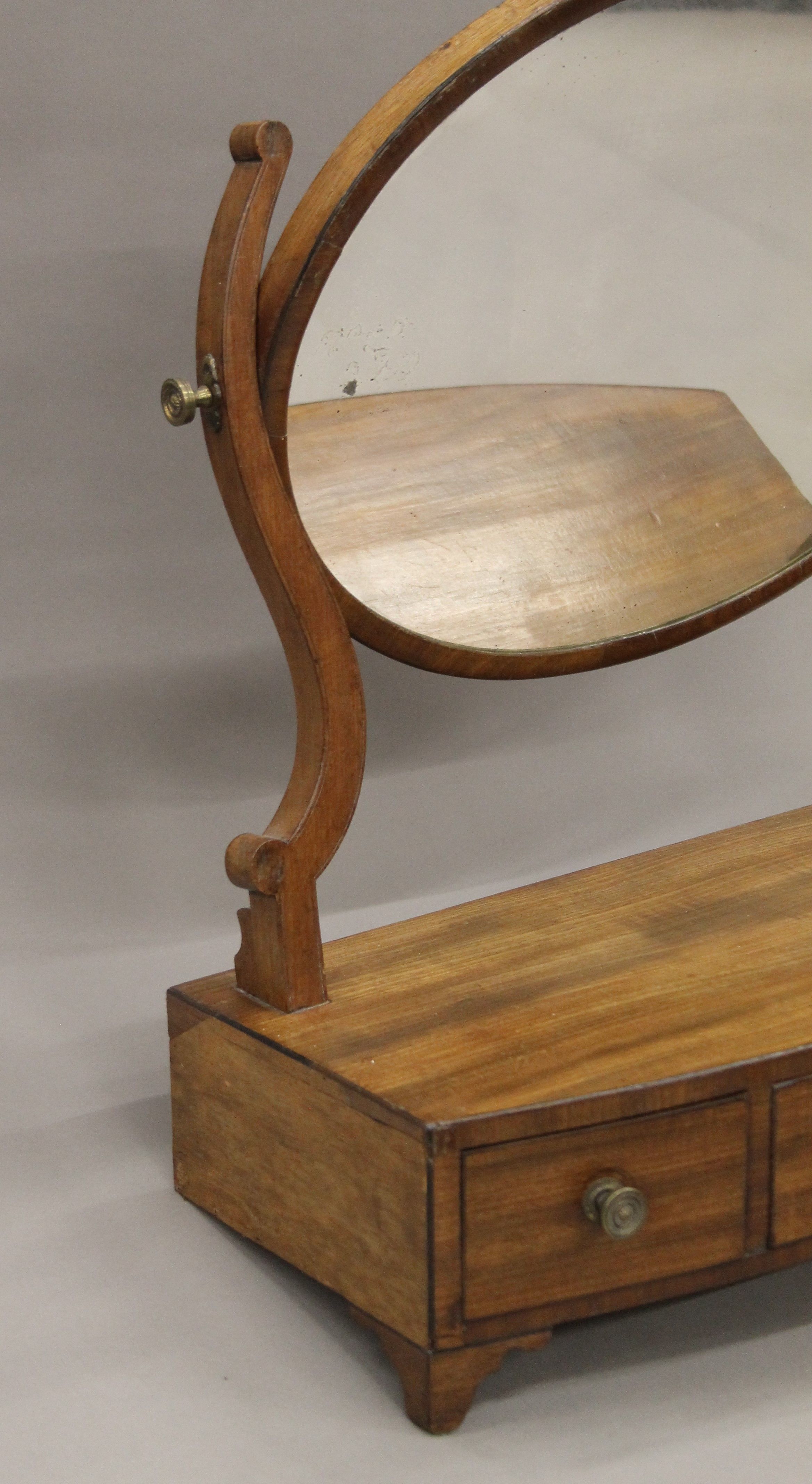 A 19th century mahogany toilet mirror. 57 cm wide. - Image 3 of 6