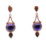 A pair of 9 ct gold circular amethyst cabochon ear pendants, (amethyst 7.6mm). 3 cm high.