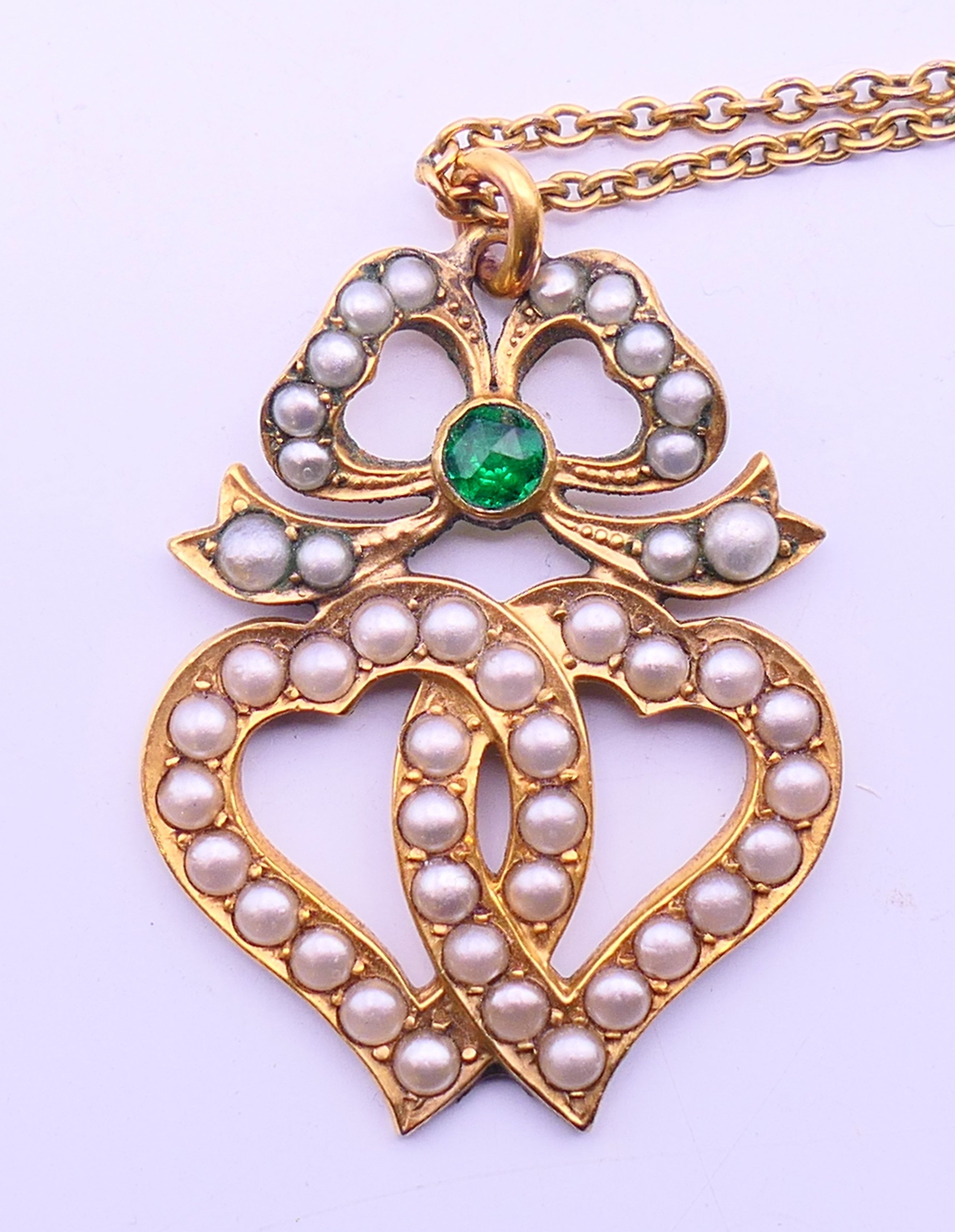 Two Edwardian pendant necklaces, one on a 9 ct gold chain, and a gilt metal and amethyst bracelet. - Image 6 of 14