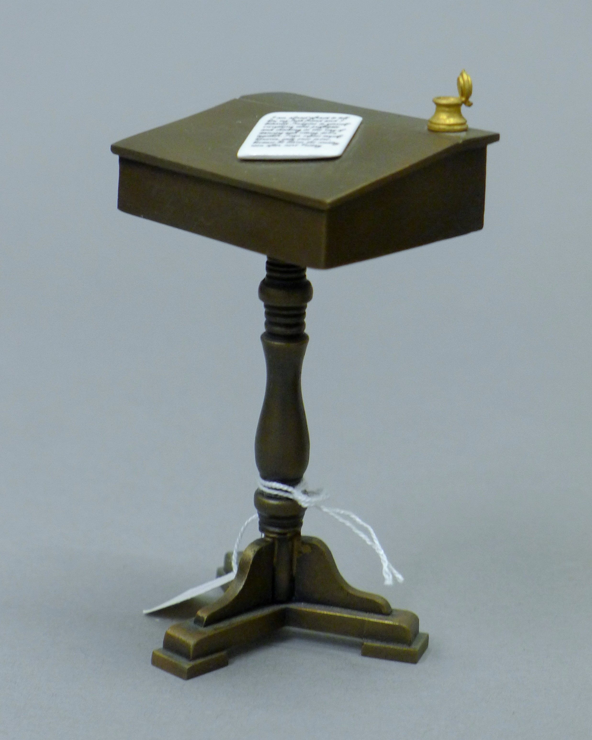 A Royal Doulton figurine, Writing, HN3049. 18.5 cm high. - Image 5 of 5