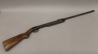 A vintage Diana air rifle. 107 cm long.