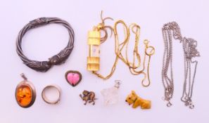 A bag of costume jewellery including silver etc.