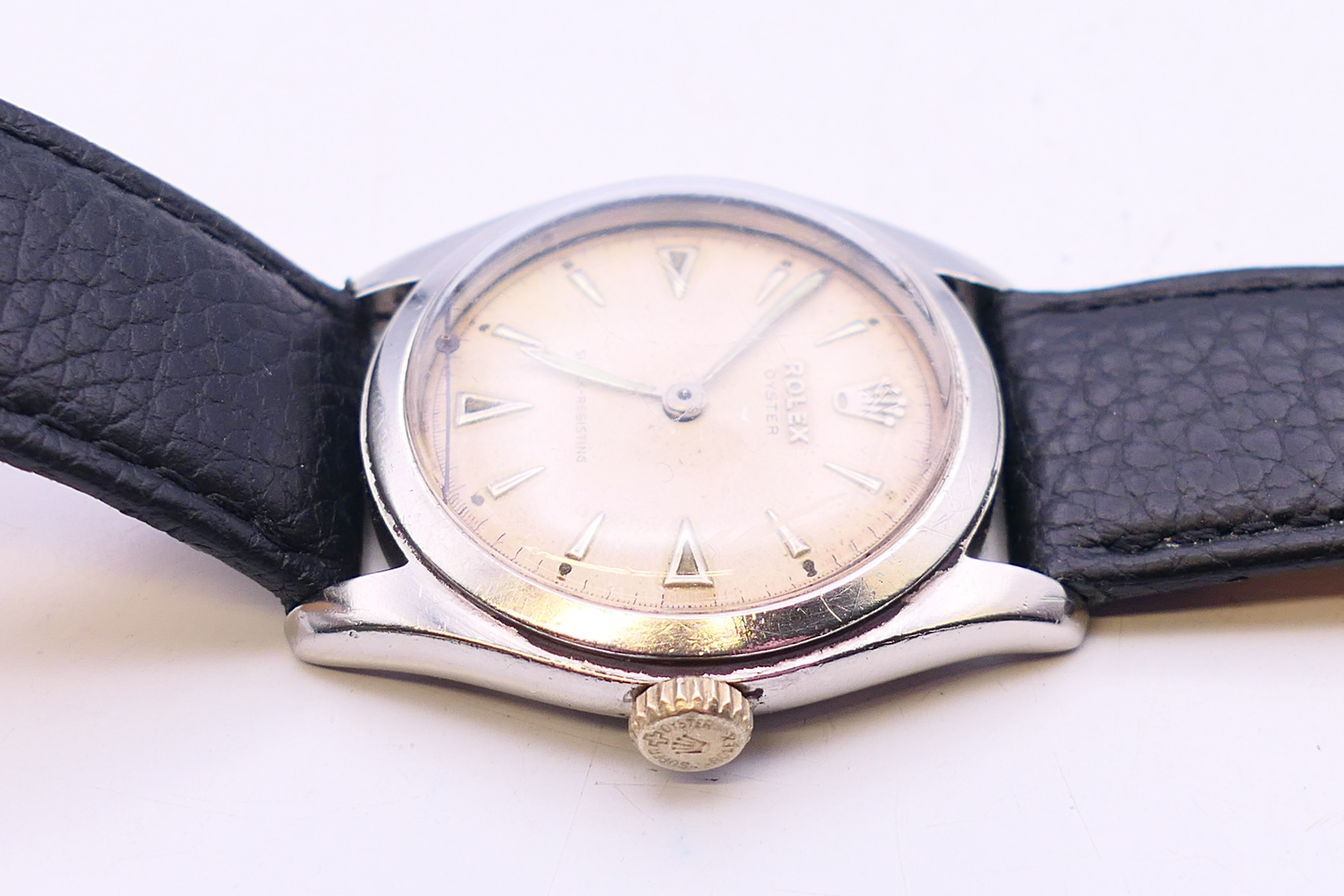 A 1952/53 Gentleman's Rolex Oyster wristwatch, on later strap, in a Rolex box. 3.5 cm wide. - Image 4 of 14