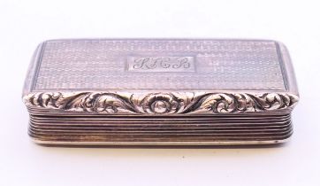 A Georgian silver snuff box. 51 grammes. 7 cm x 3 cm.