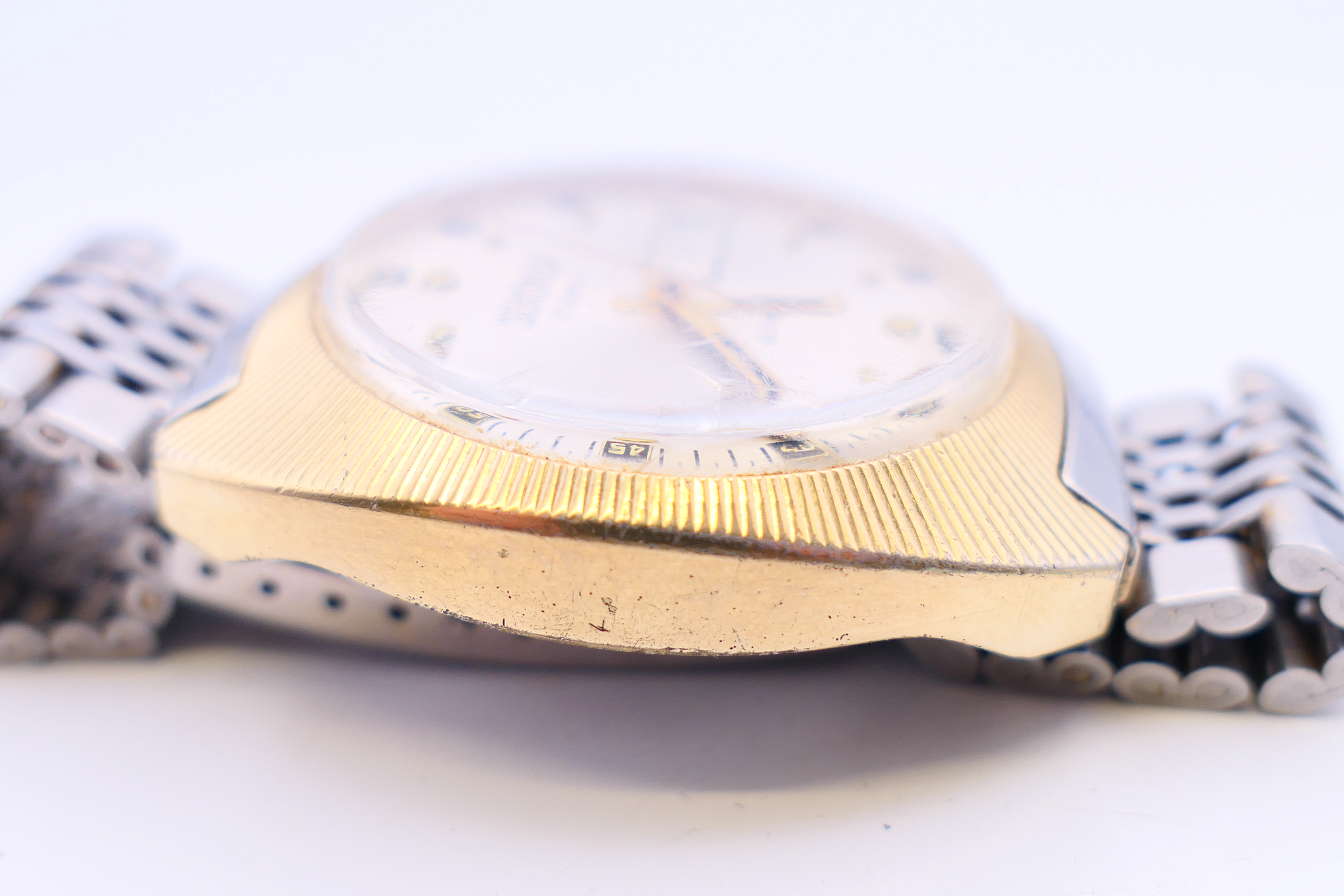 A Sekonda gentleman's wristwatch with day/date aperture. 4 cm diameter. - Bild 3 aus 6
