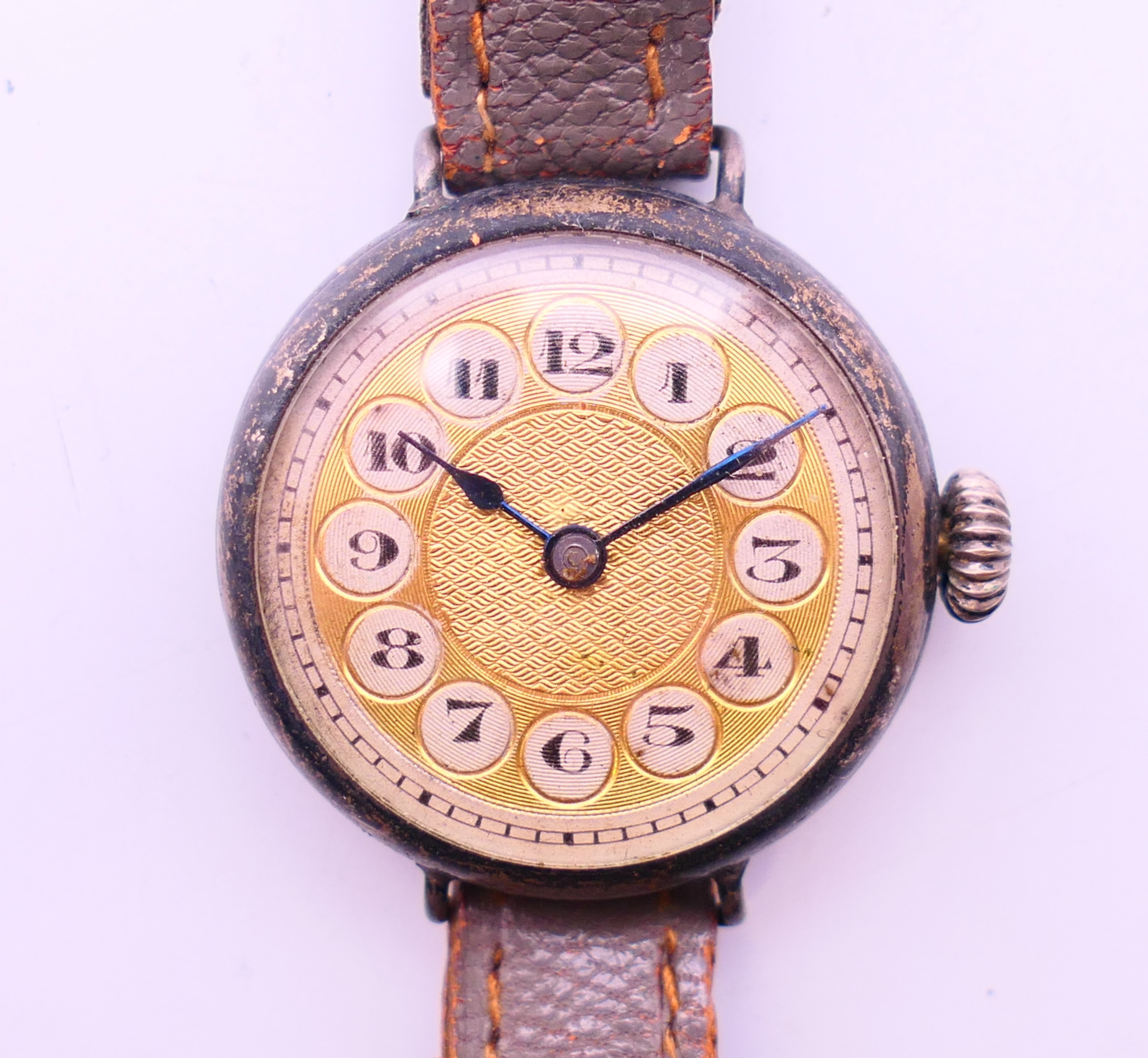 Two vintage wristwatches. The largest 3.5 cm diameter. - Image 2 of 11