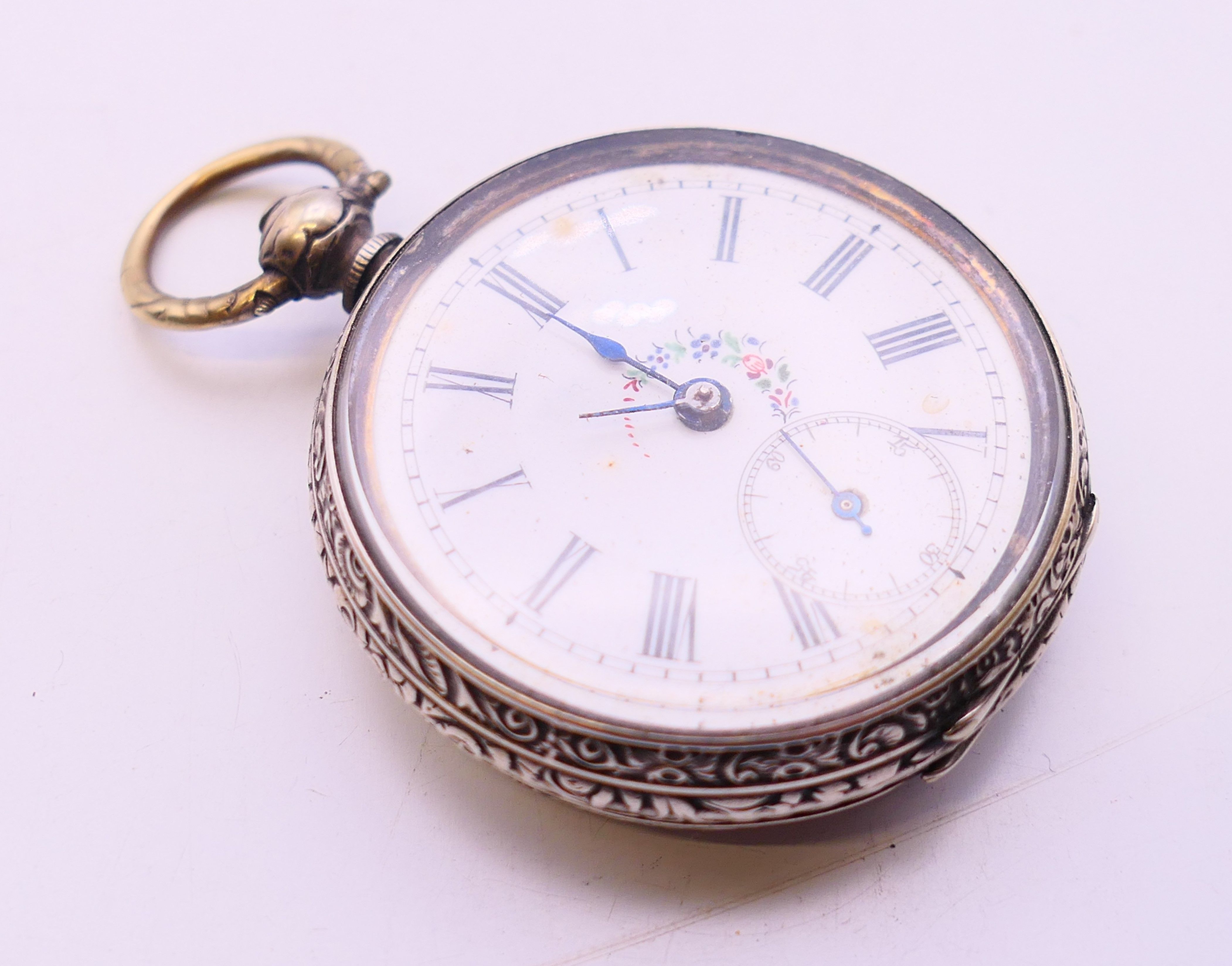 Five silver pocket watches. Largest 5 cm diameter. - Image 27 of 39