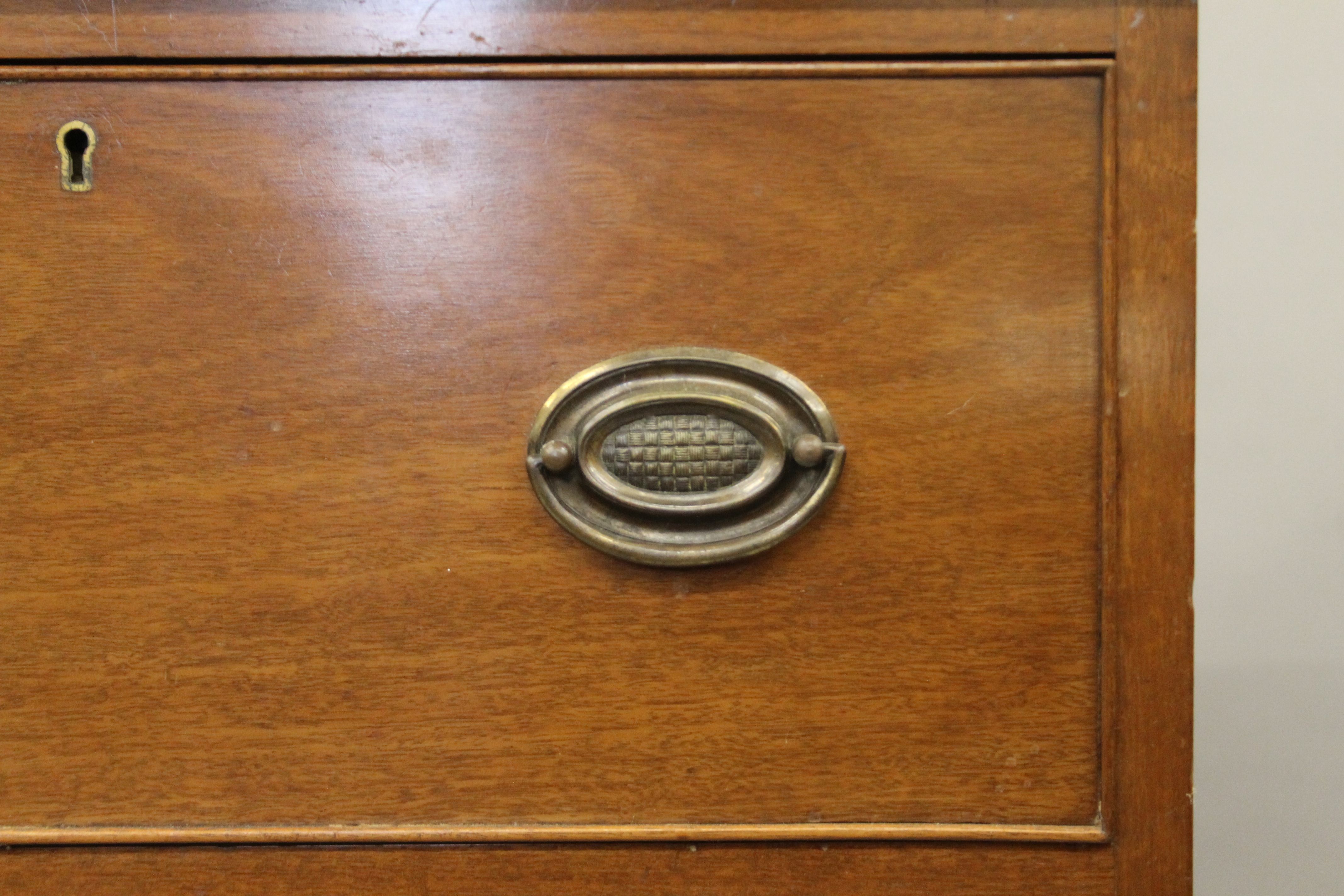 An early 20th century three drawer mahogany chest of drawers. 64.5 cm wide. - Image 4 of 7